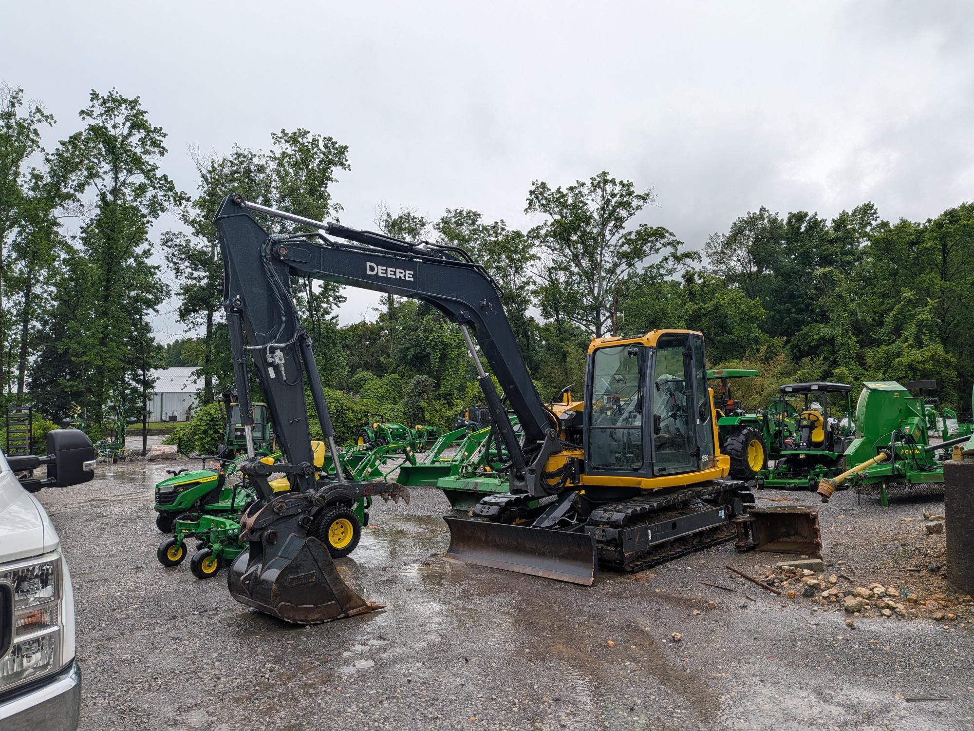 2022 John Deere 85G Excavator