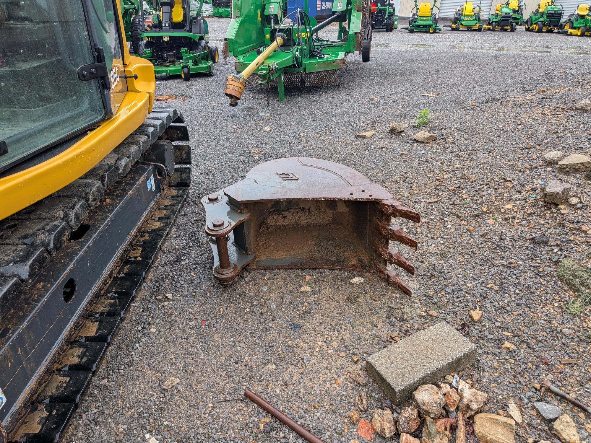 2022 John Deere 85G Excavator