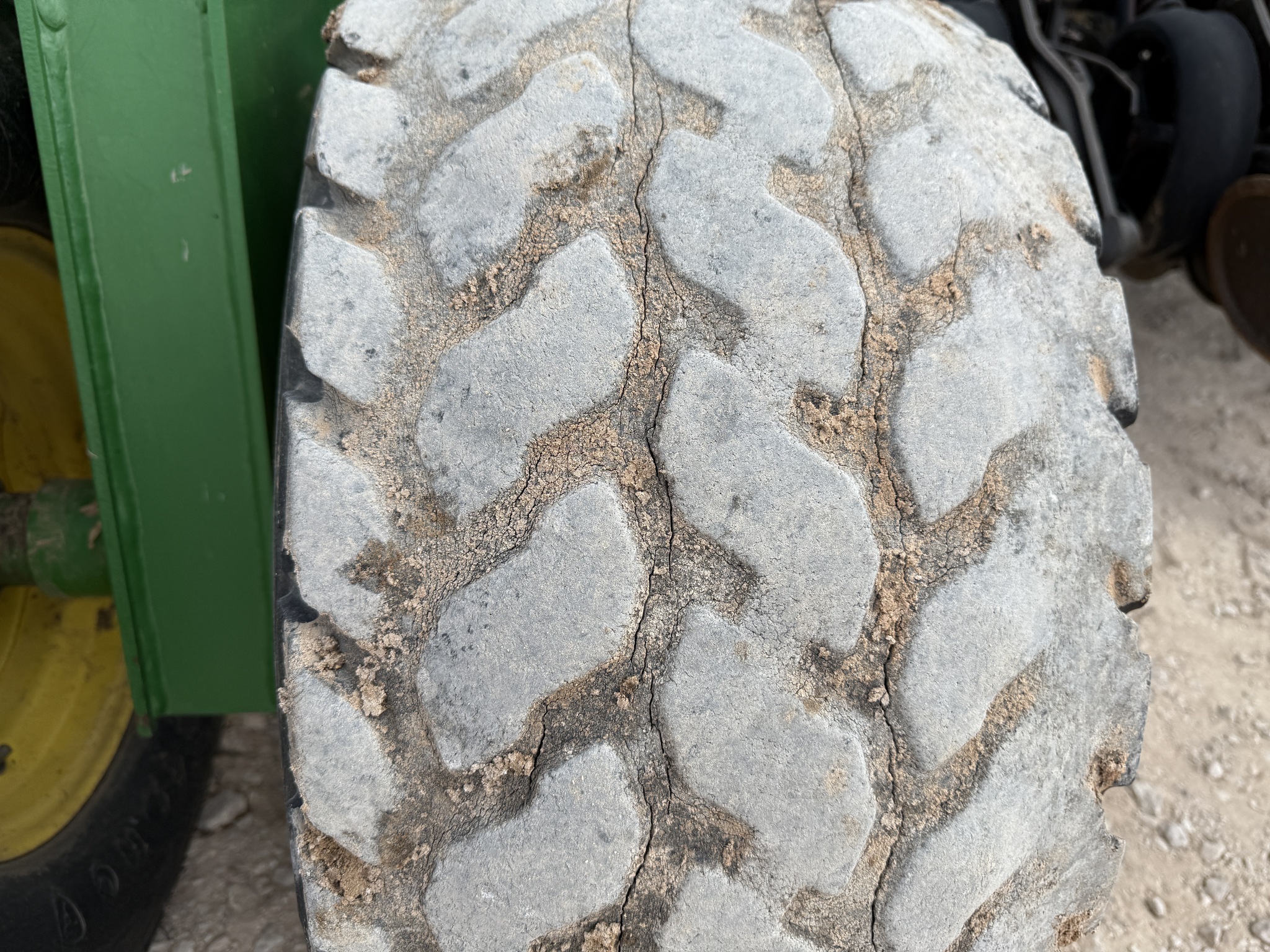 2004 John Deere 1890 Air Seeder