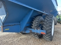 2004 Kinze 1050 Grain Cart