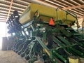 2010 John Deere 1790 Planter