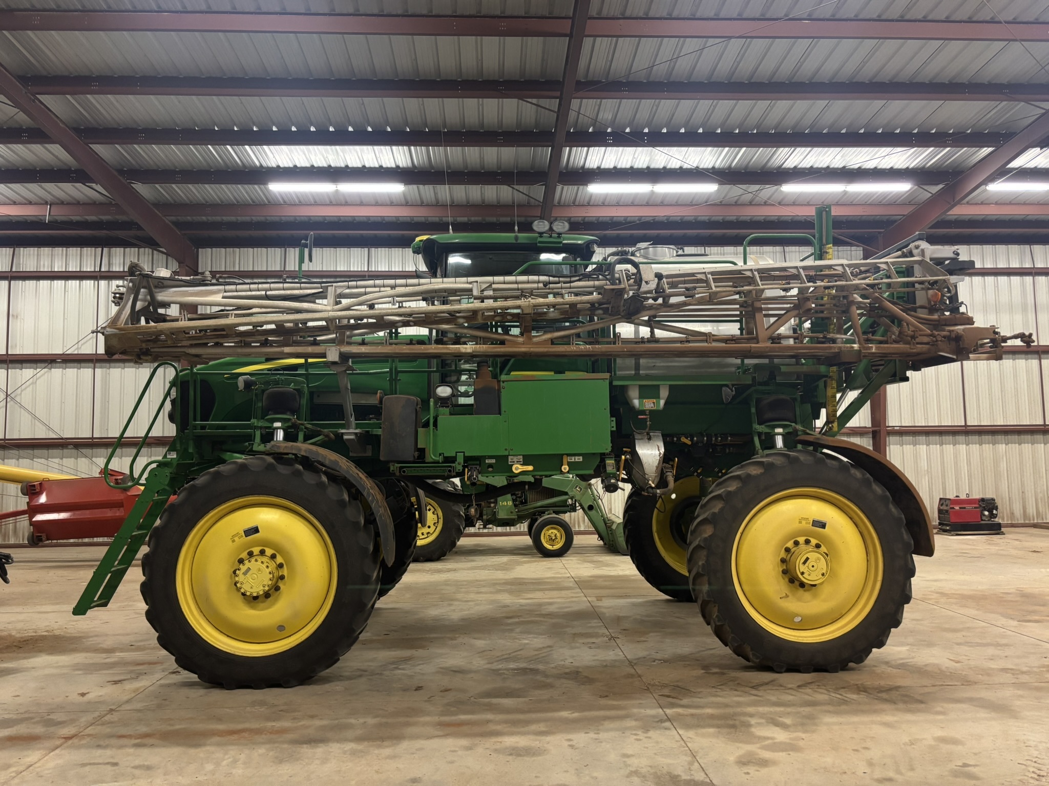 2012 John Deere 4830 Self-Propelled Sprayer