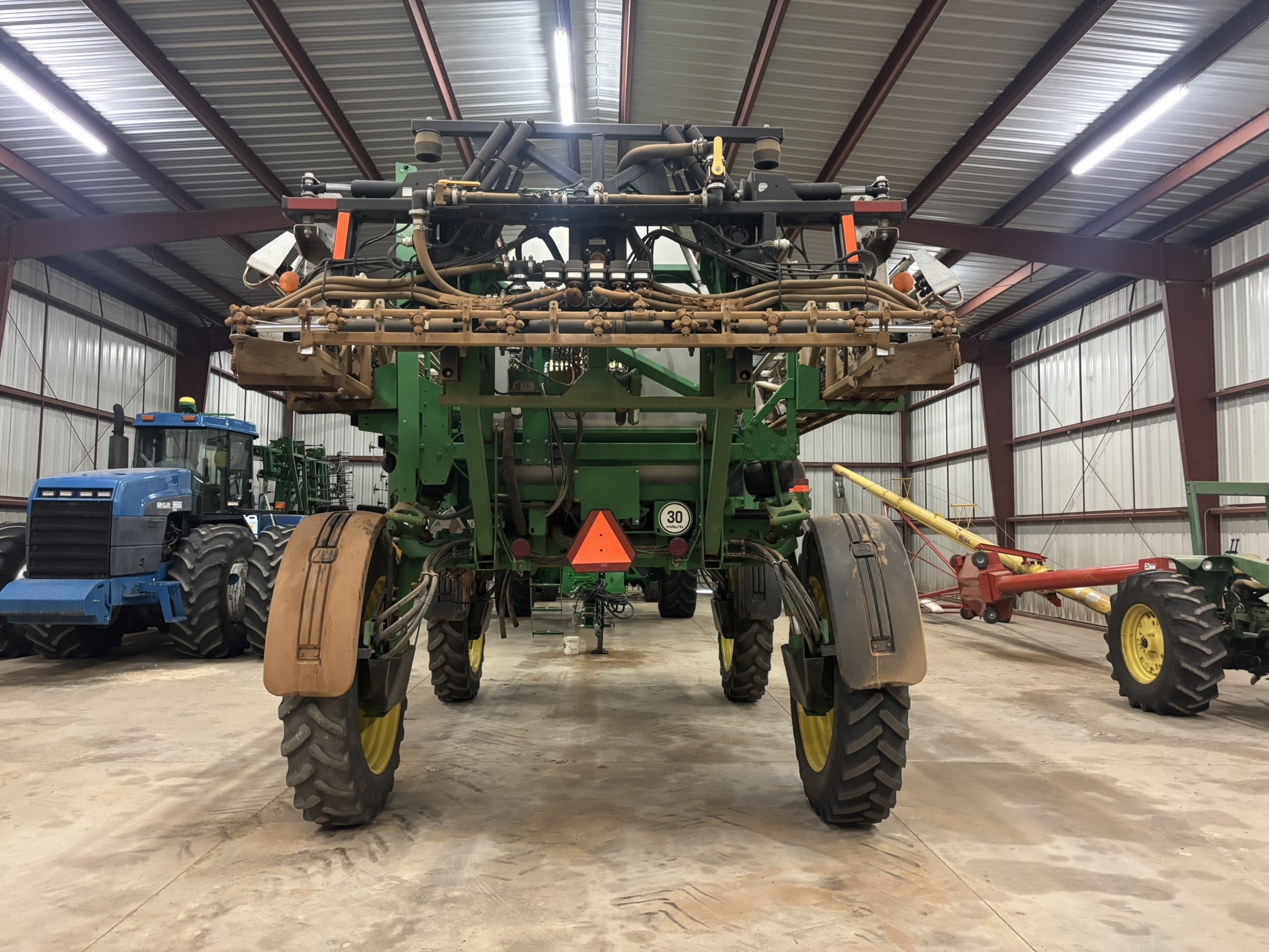 2012 John Deere 4830 Self-Propelled Sprayer