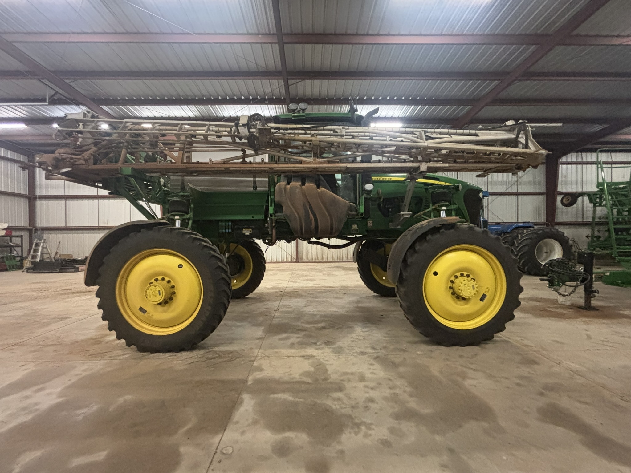 2012 John Deere 4830 Self-Propelled Sprayer