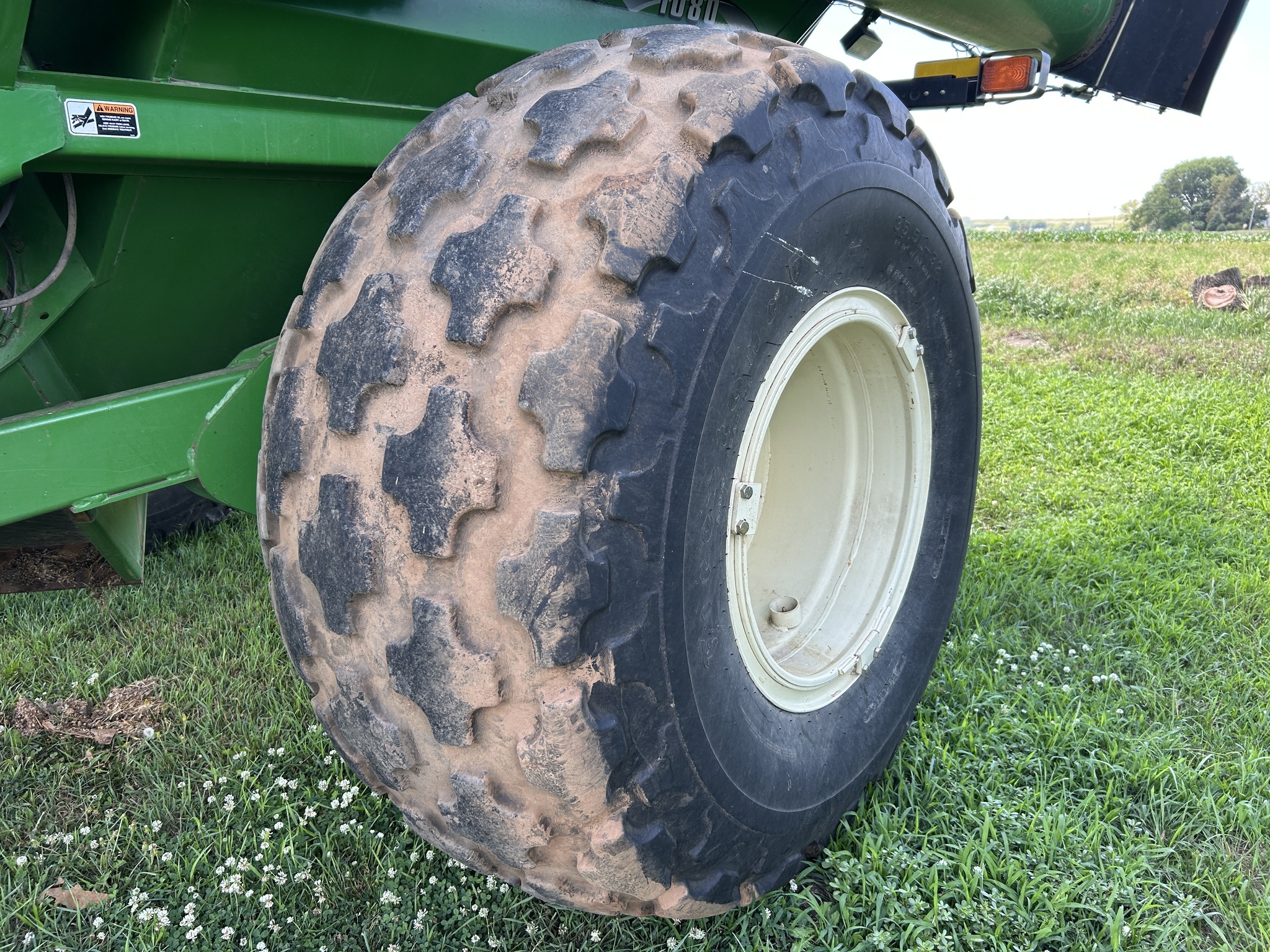 2006 Brent 1080 Grain Cart