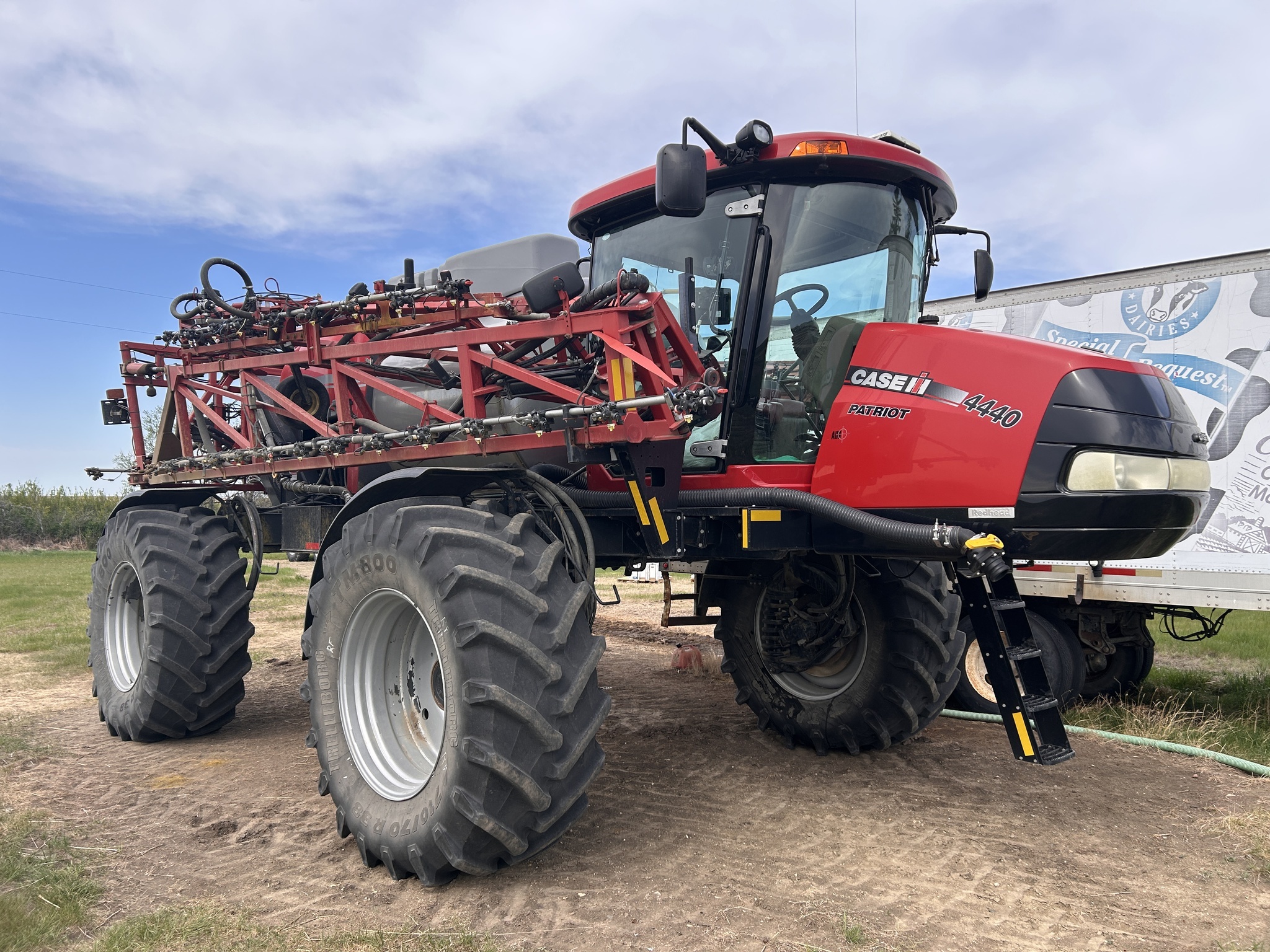 2015 Case IH Patriot 4440 Self-Propelled Sprayer