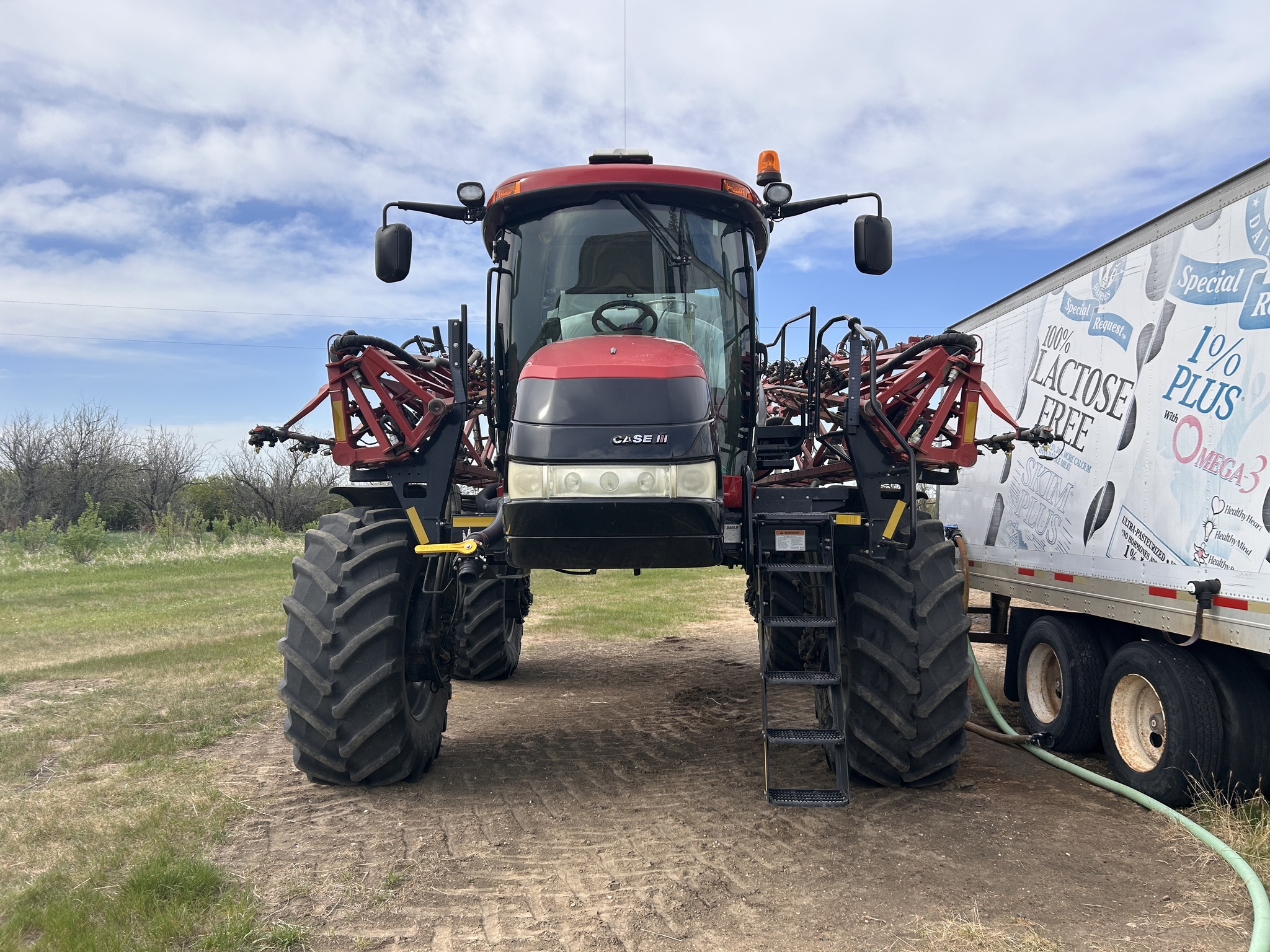2015 Case IH Patriot 4440 Self-Propelled Sprayer