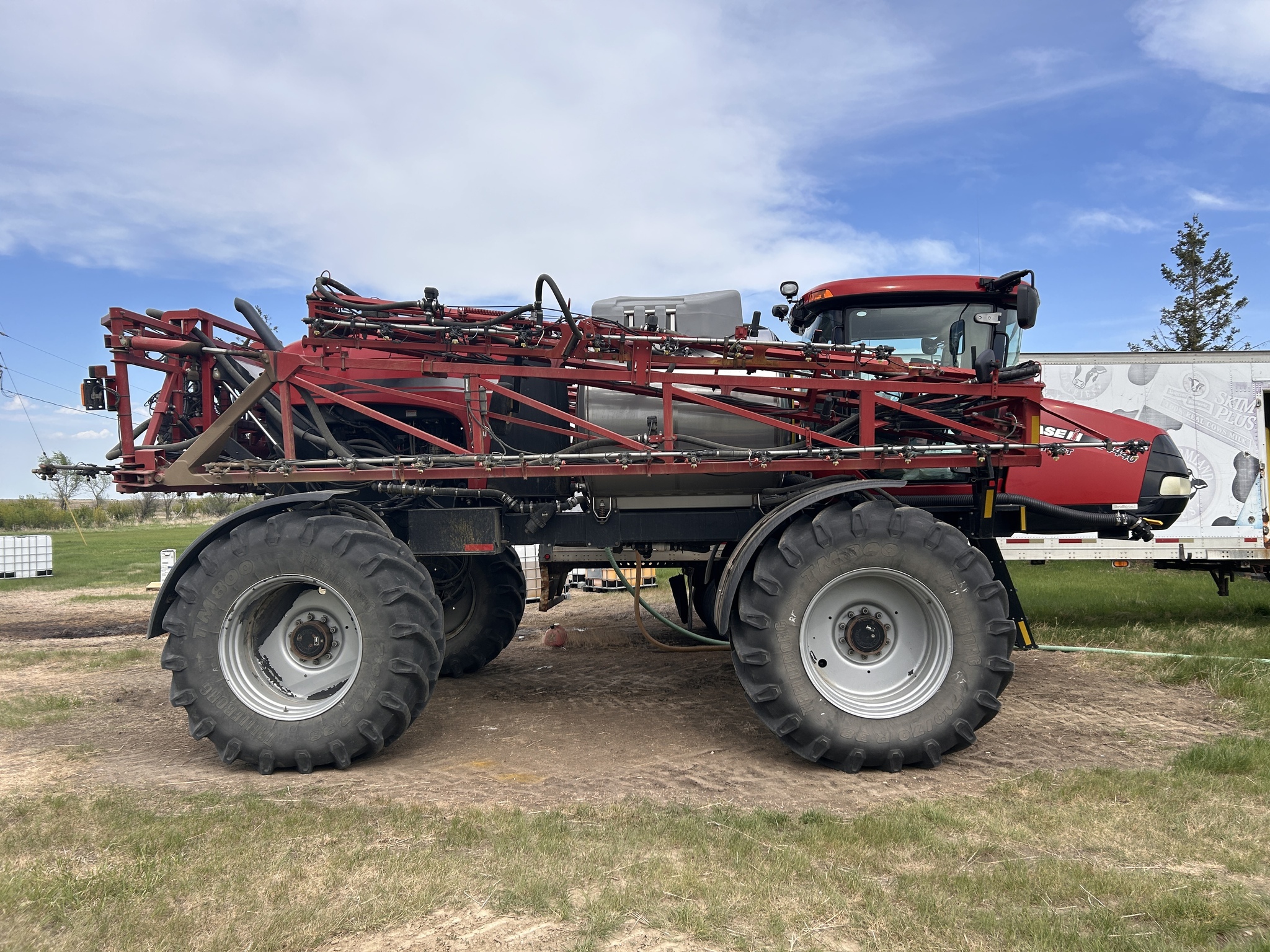 2015 Case IH Patriot 4440 Self-Propelled Sprayer