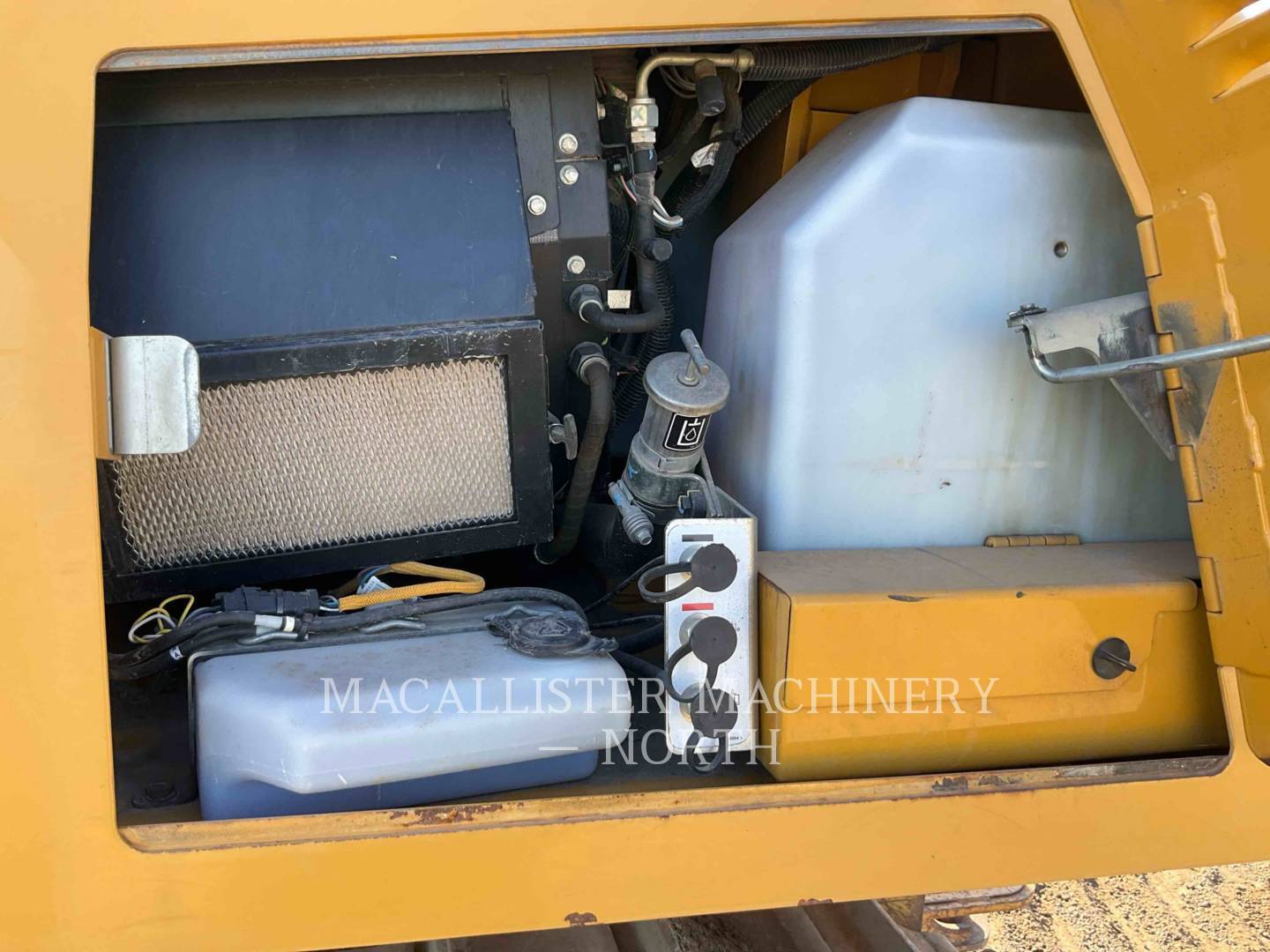 2014 Caterpillar D6K2LGP Dozer
