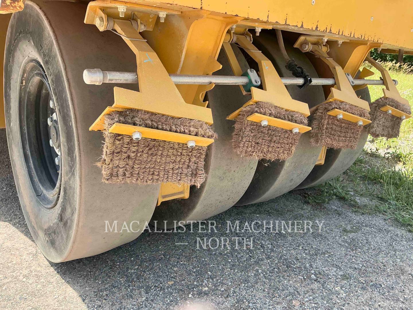 2024 Caterpillar CW16 Compacting and Paving