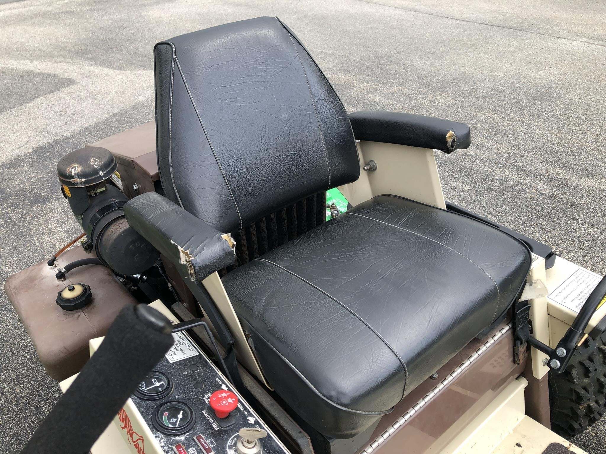 1995 Grasshopper 721D Lawn Mower