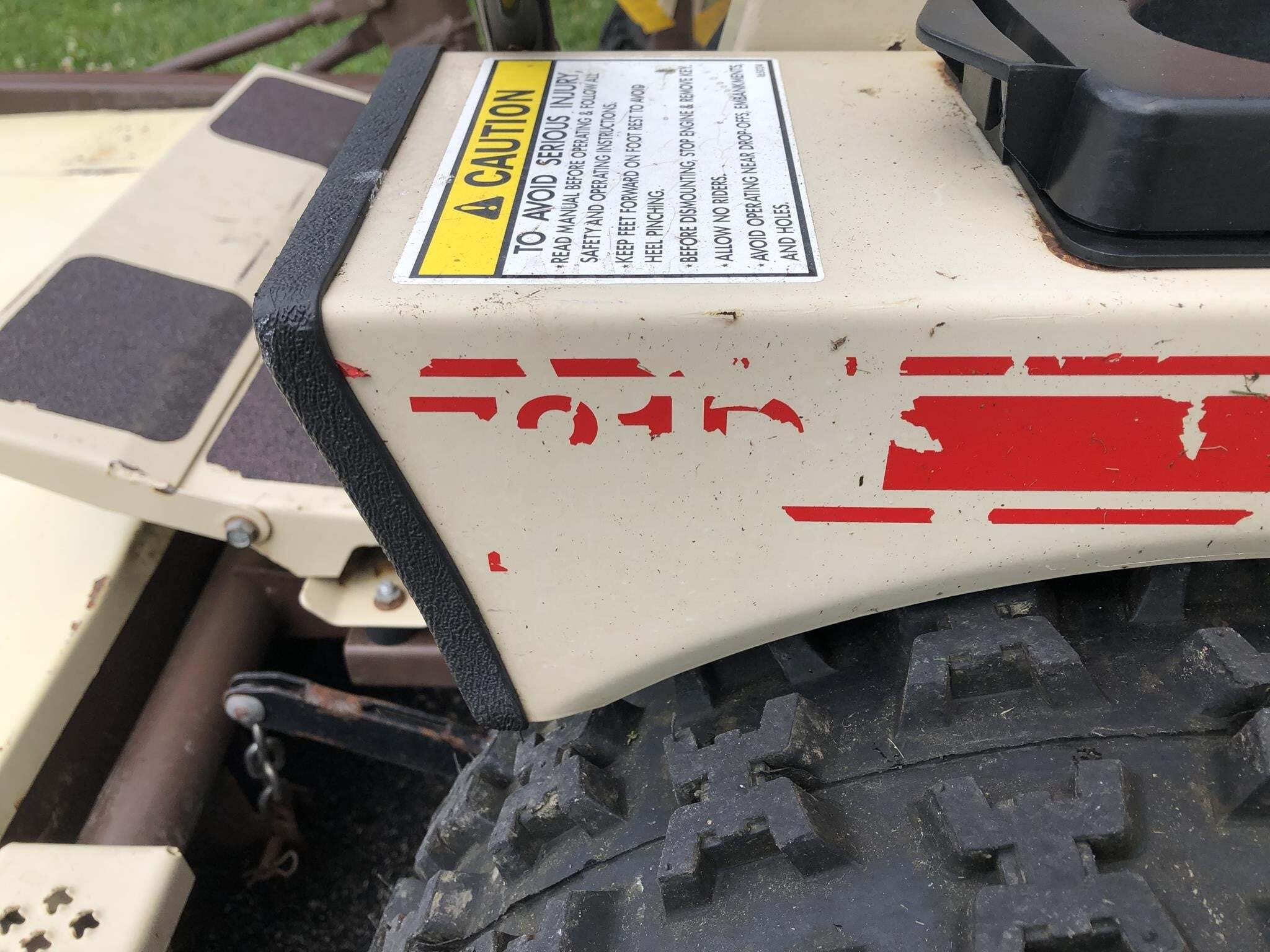1995 Grasshopper 721D Lawn Mower