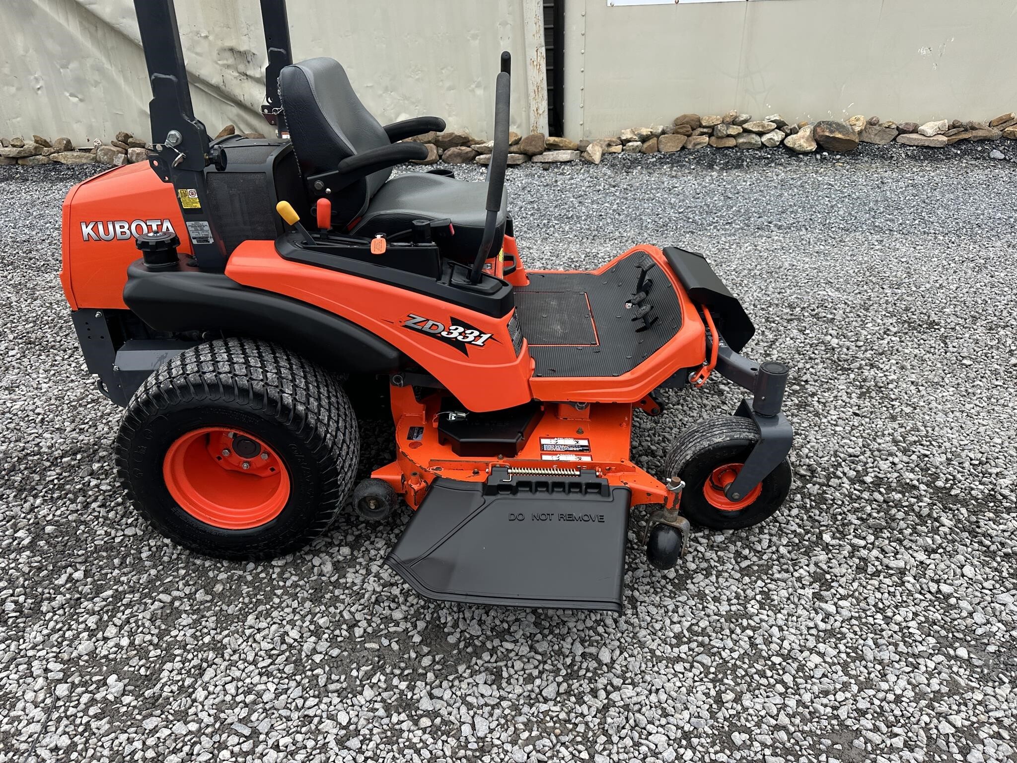 2014 Kubota ZD331 Lawn Mower
