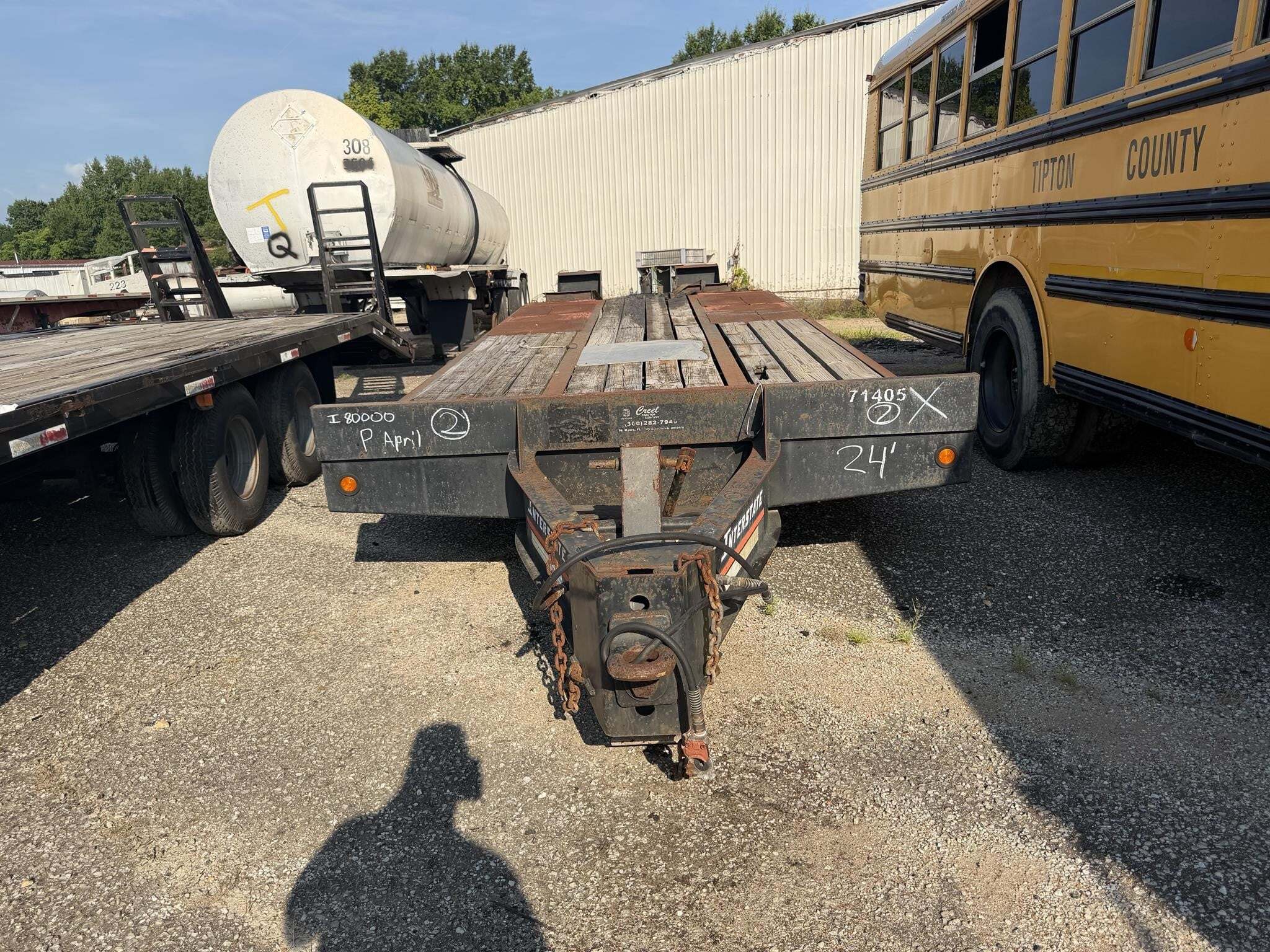 2009 Interstate 20DTA Flatbed Trucks/Trailer