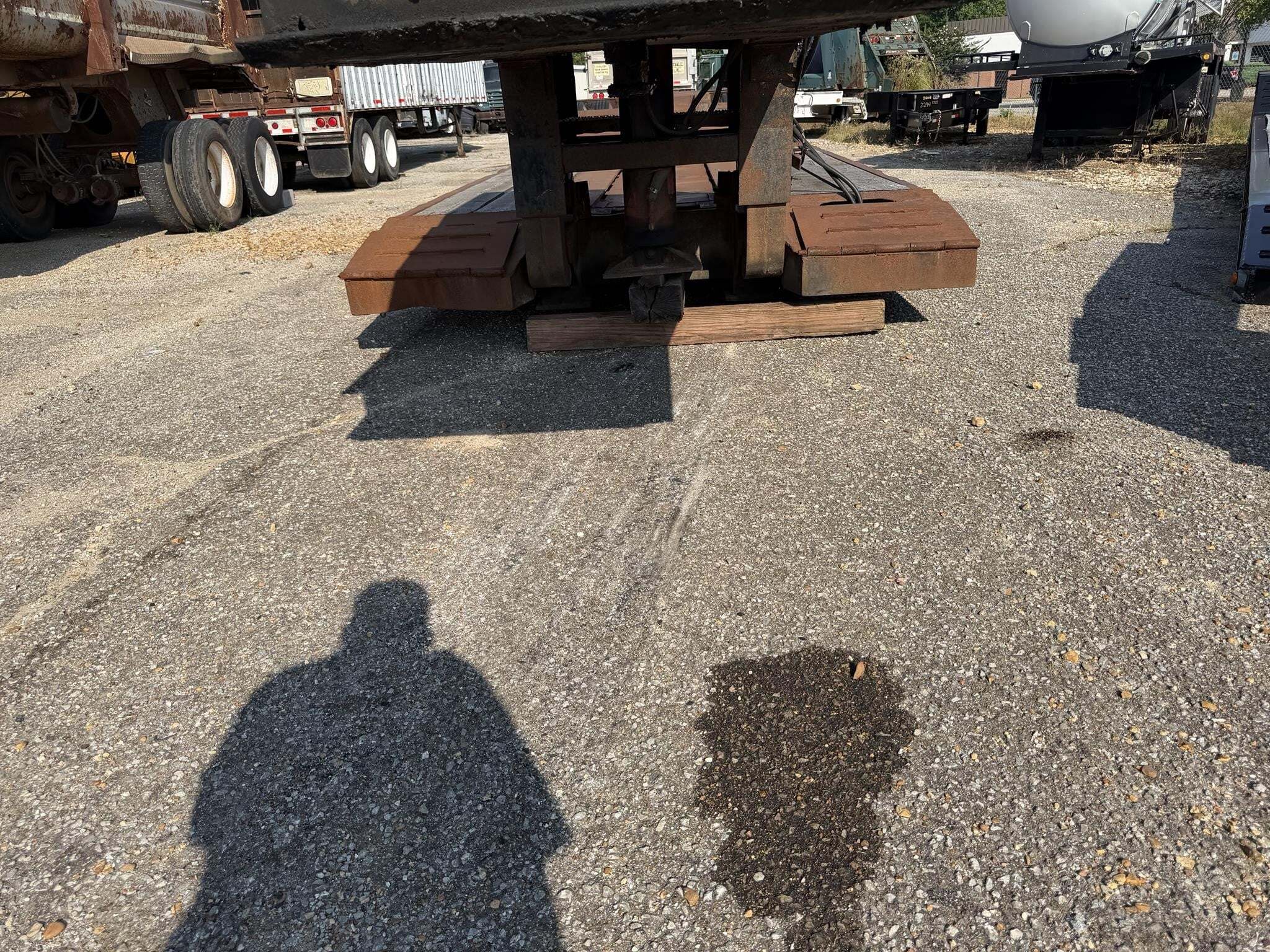 1996 Witzco Challenger RG50 Flatbed Trucks/Trailer
