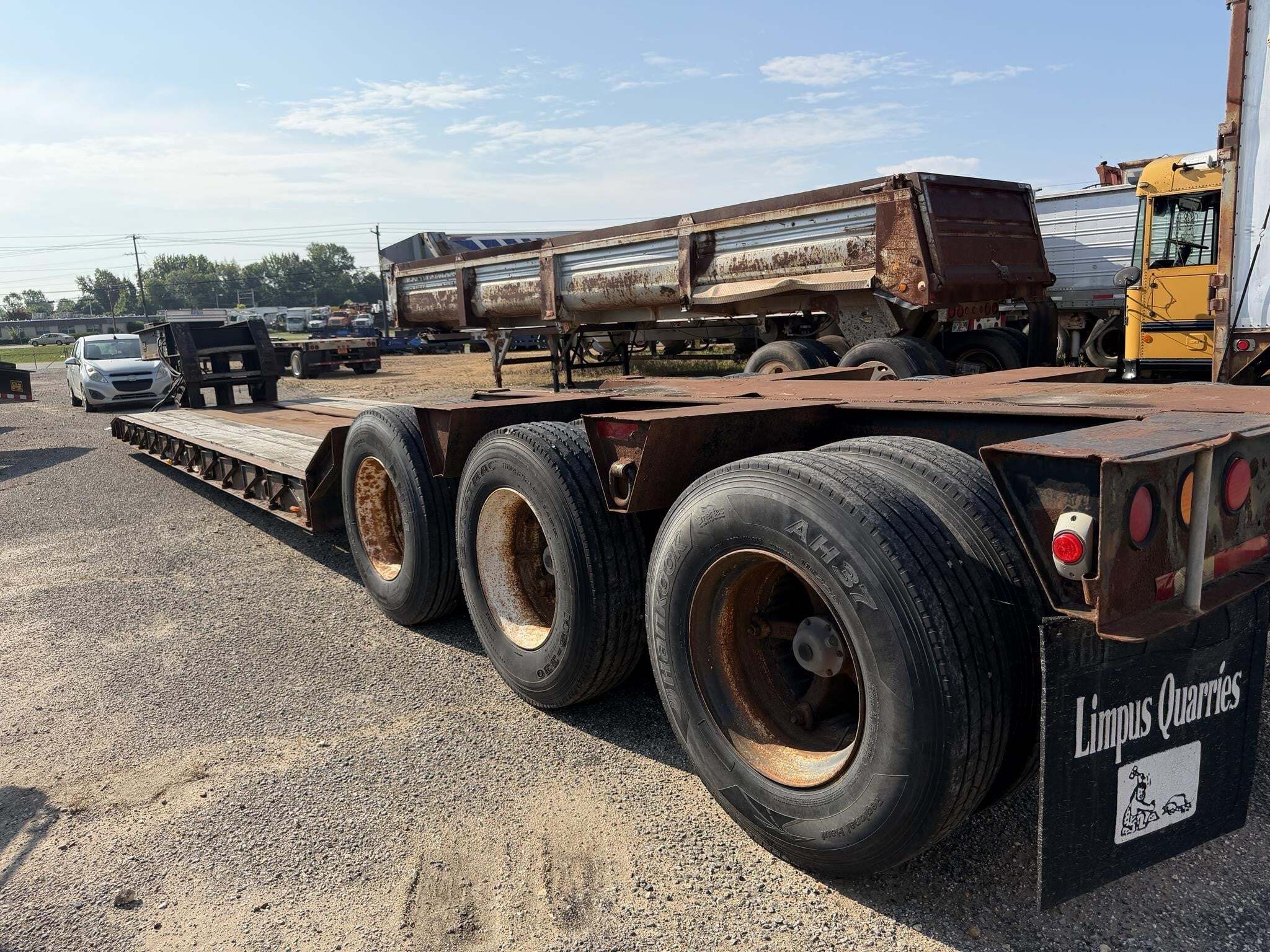 1996 Witzco Challenger RG50 Flatbed Trucks/Trailer