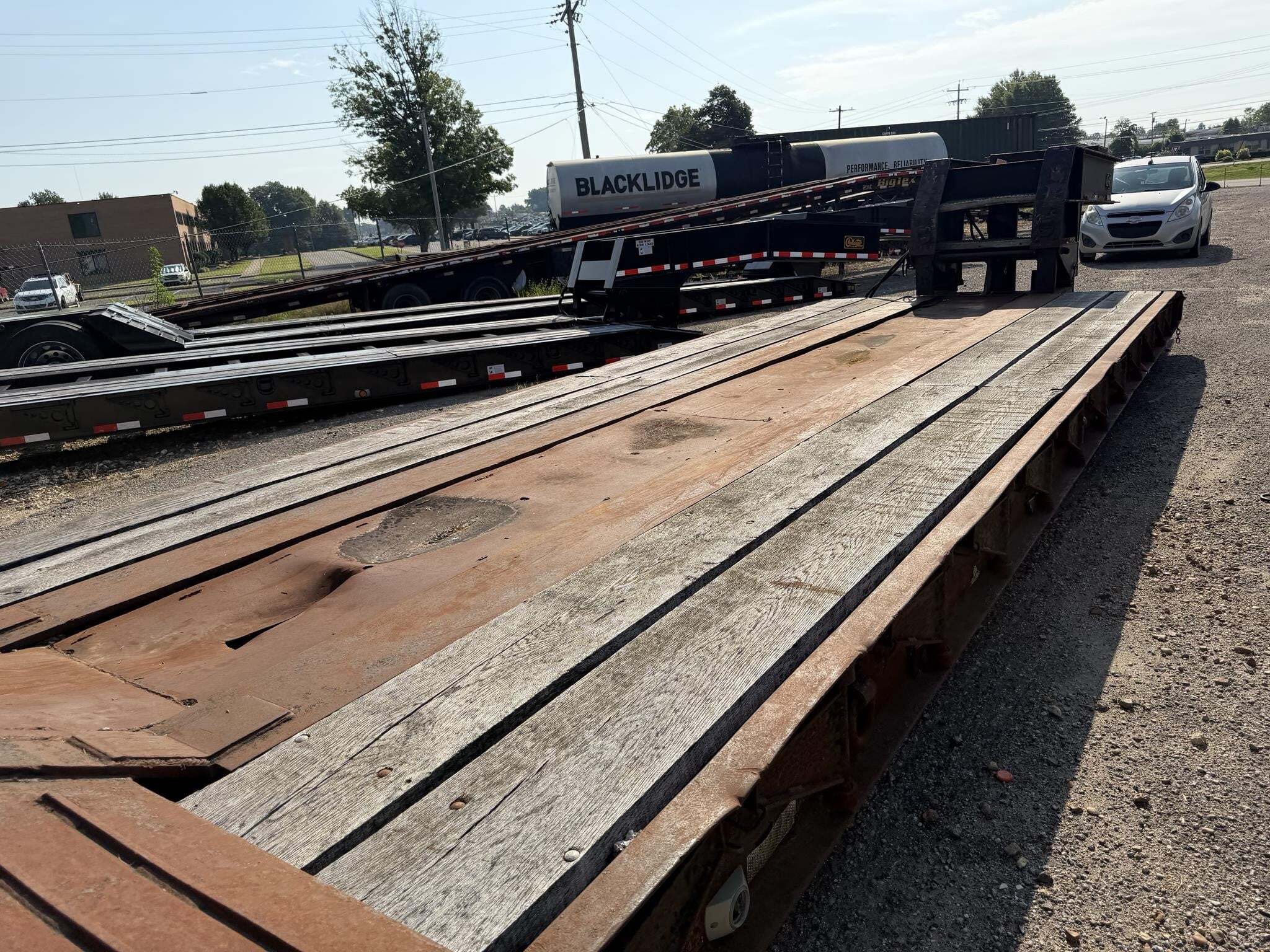 1996 Witzco Challenger RG50 Flatbed Trucks/Trailer