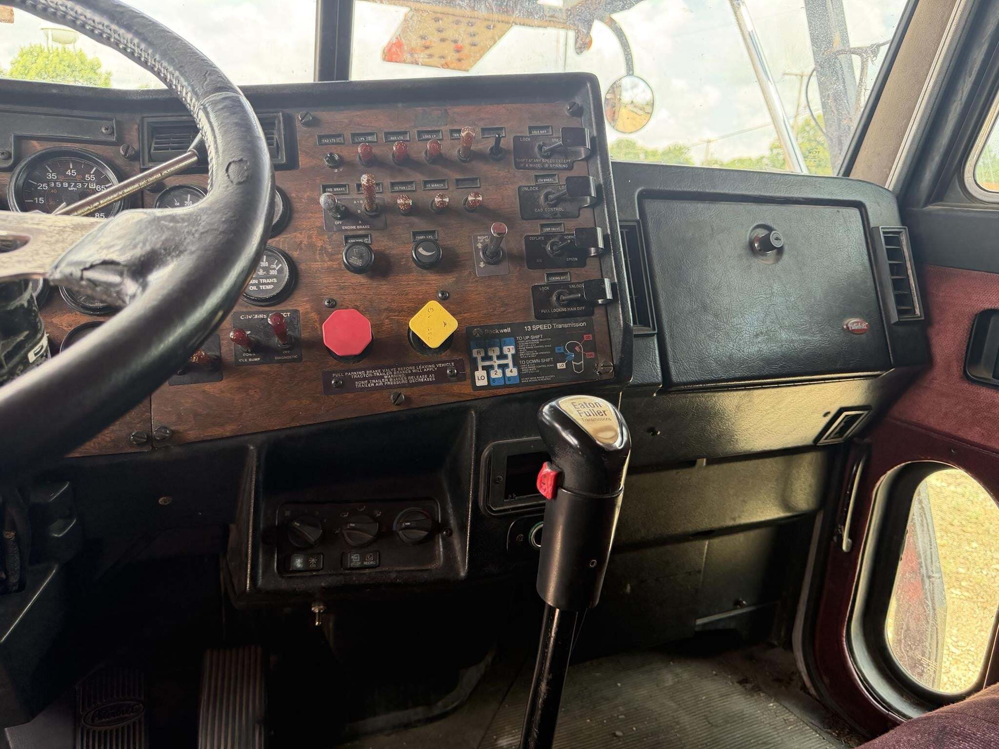 1998 Peterbilt 385 Dump Trucks/Trailer