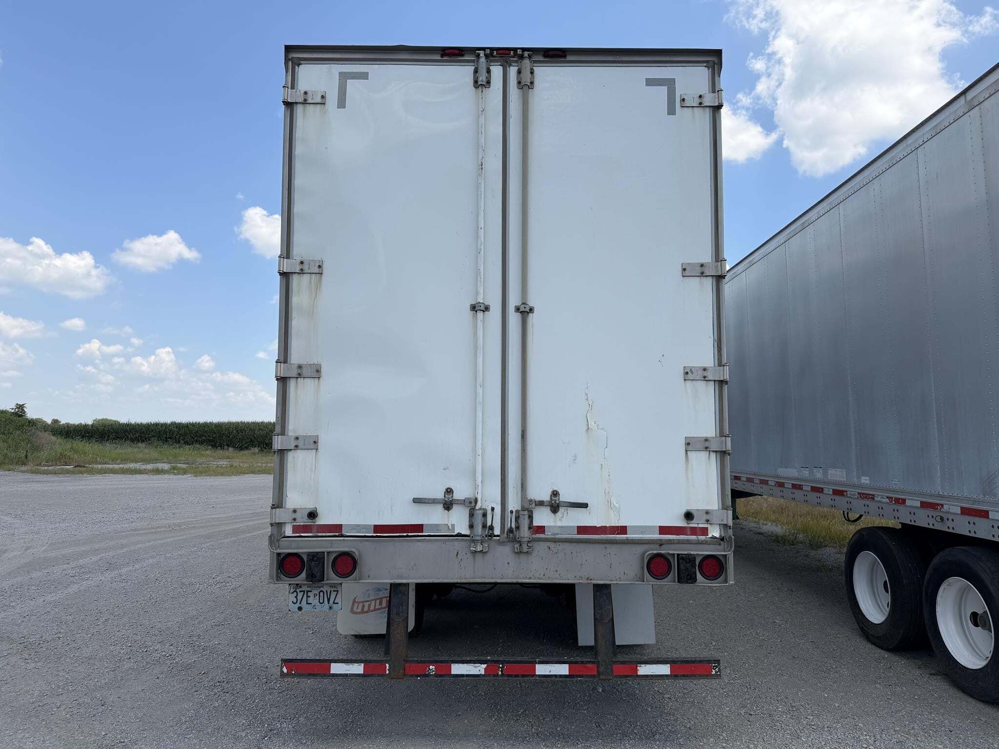 2003 Utility VS2DC Box Trucks/Trailer