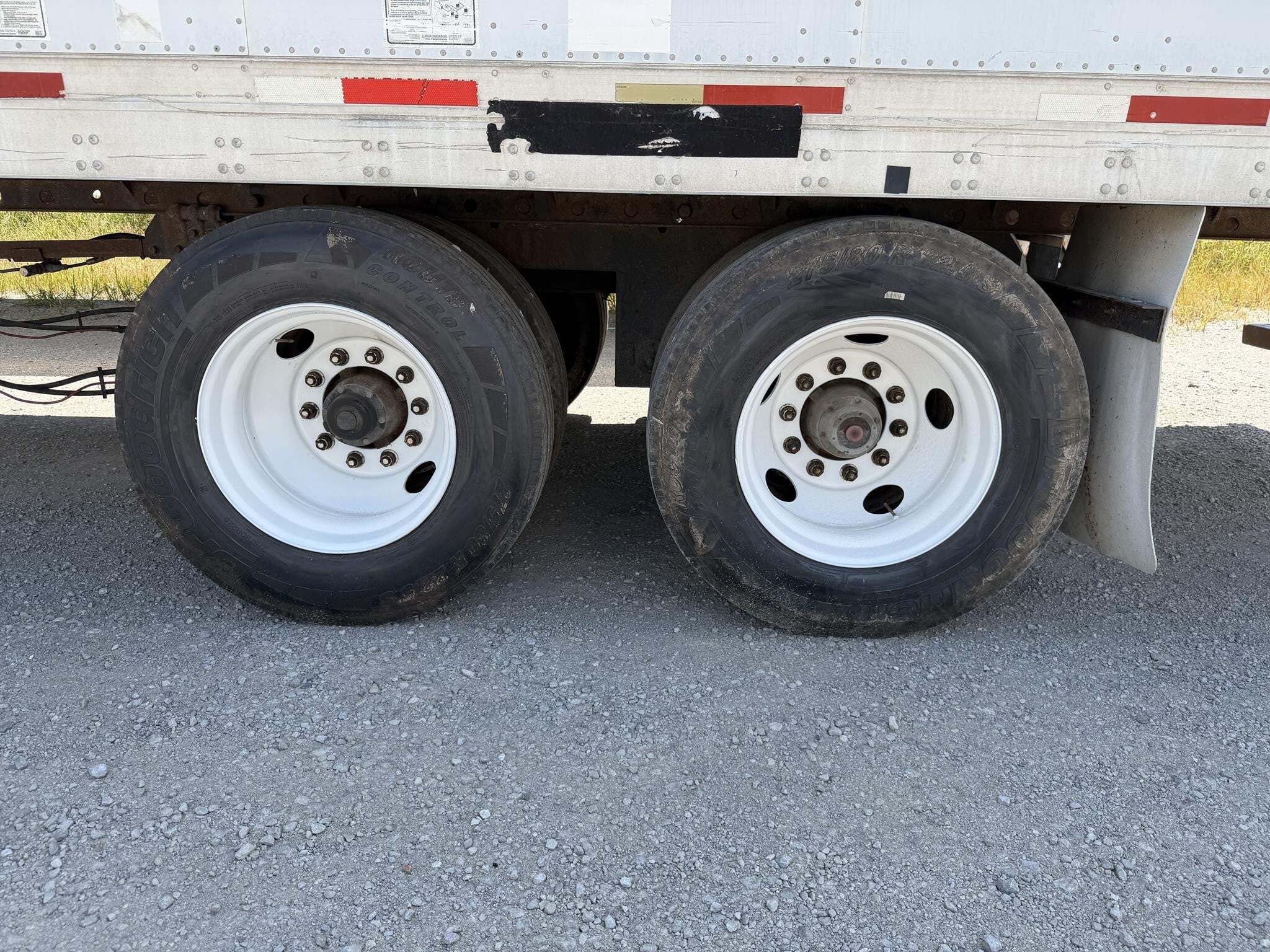 2003 Utility VS2DC Box Trucks/Trailer