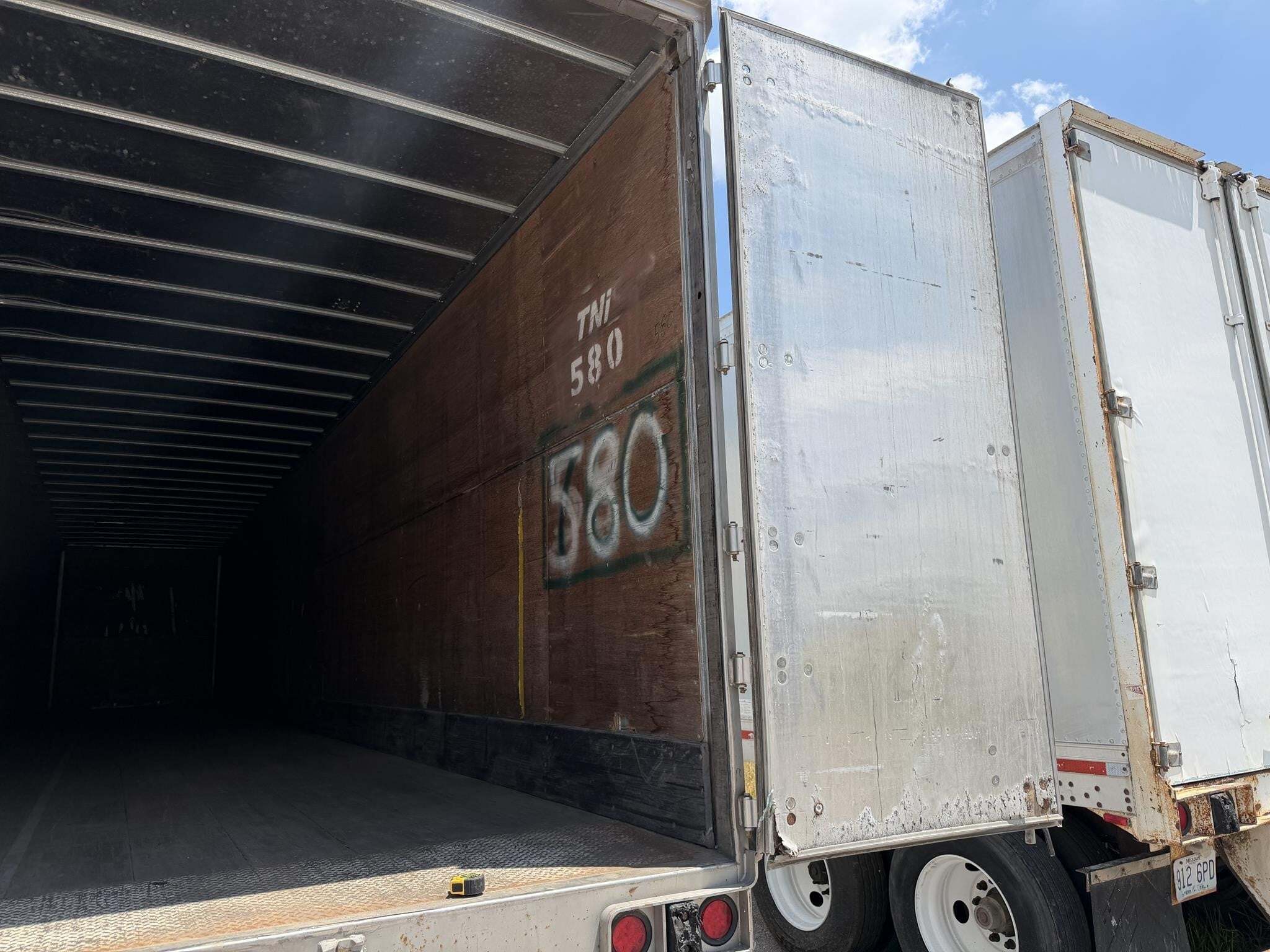 2003 Utility VS2DC Box Trucks/Trailer