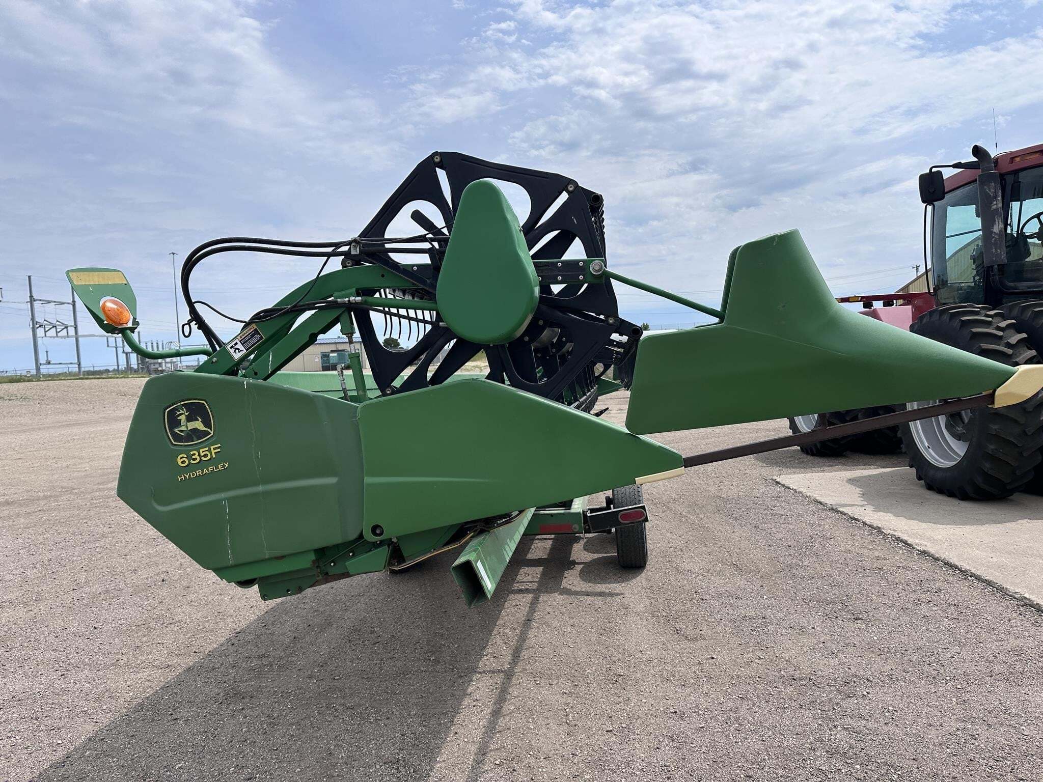 2007 John Deere 635F Platform