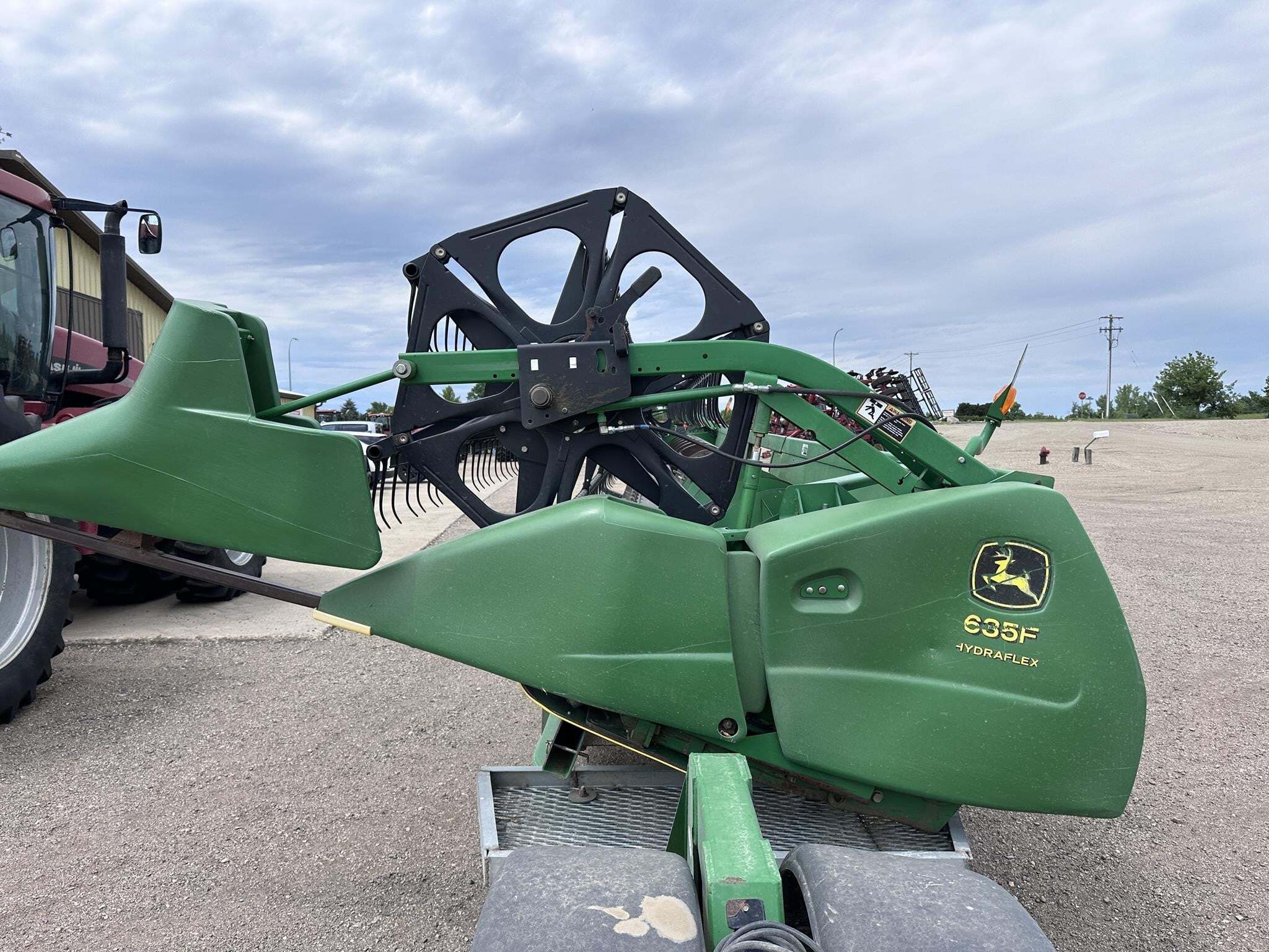 2007 John Deere 635F Platform