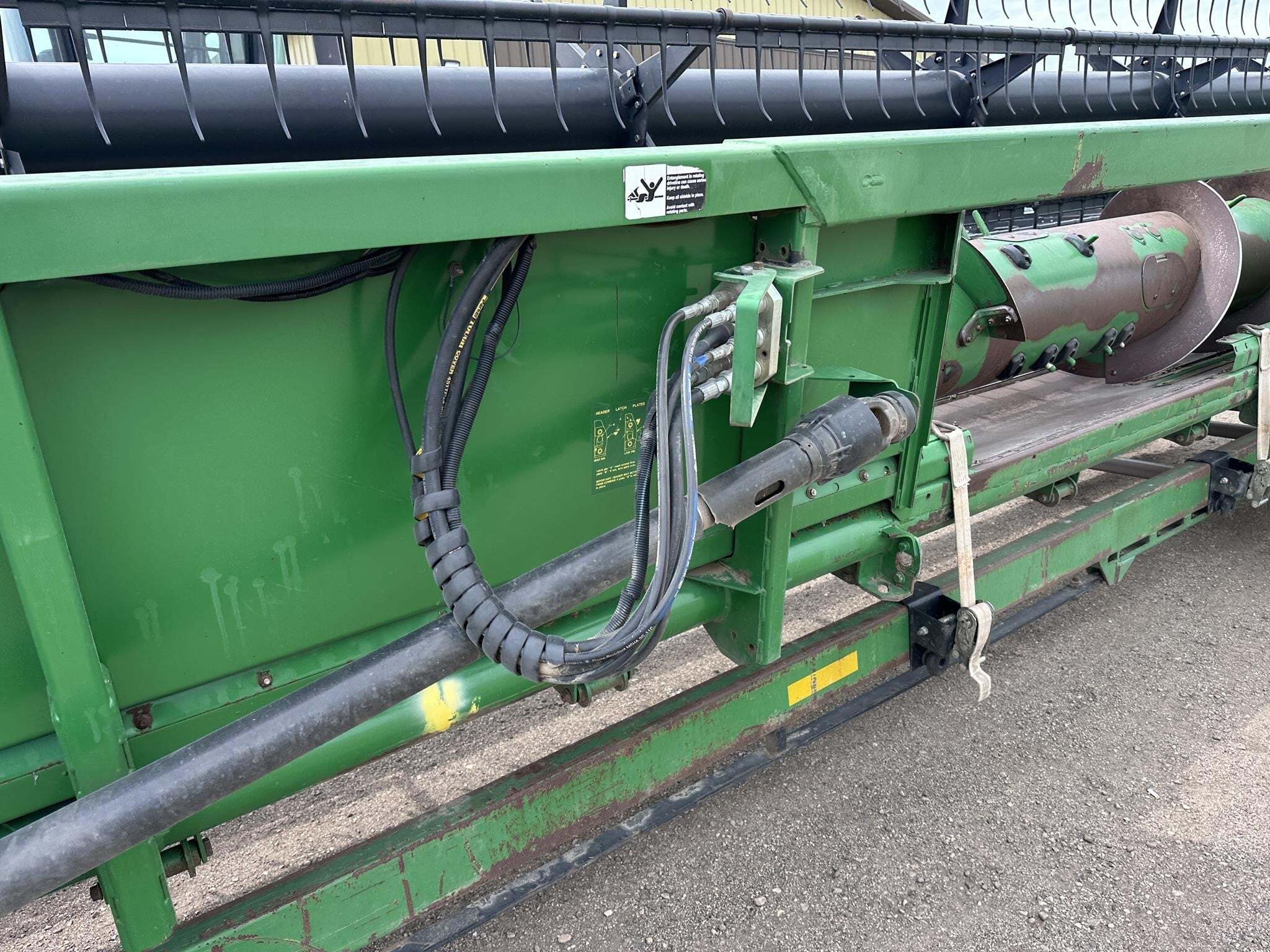 2007 John Deere 635F Platform