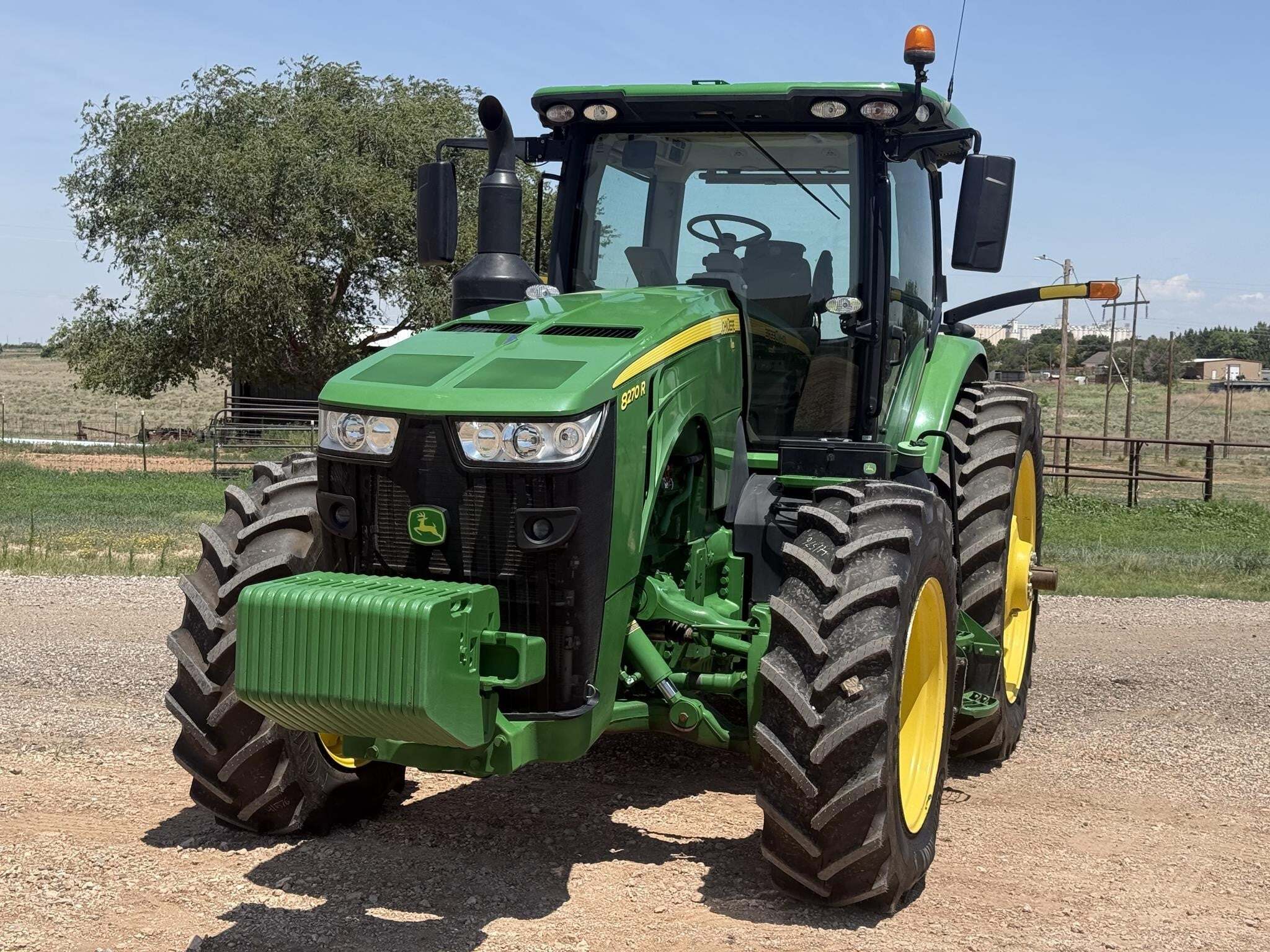 2020 John Deere 8270R Tractor