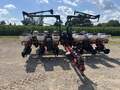  White 8222 Planter