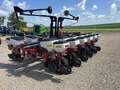  White 8222 Planter