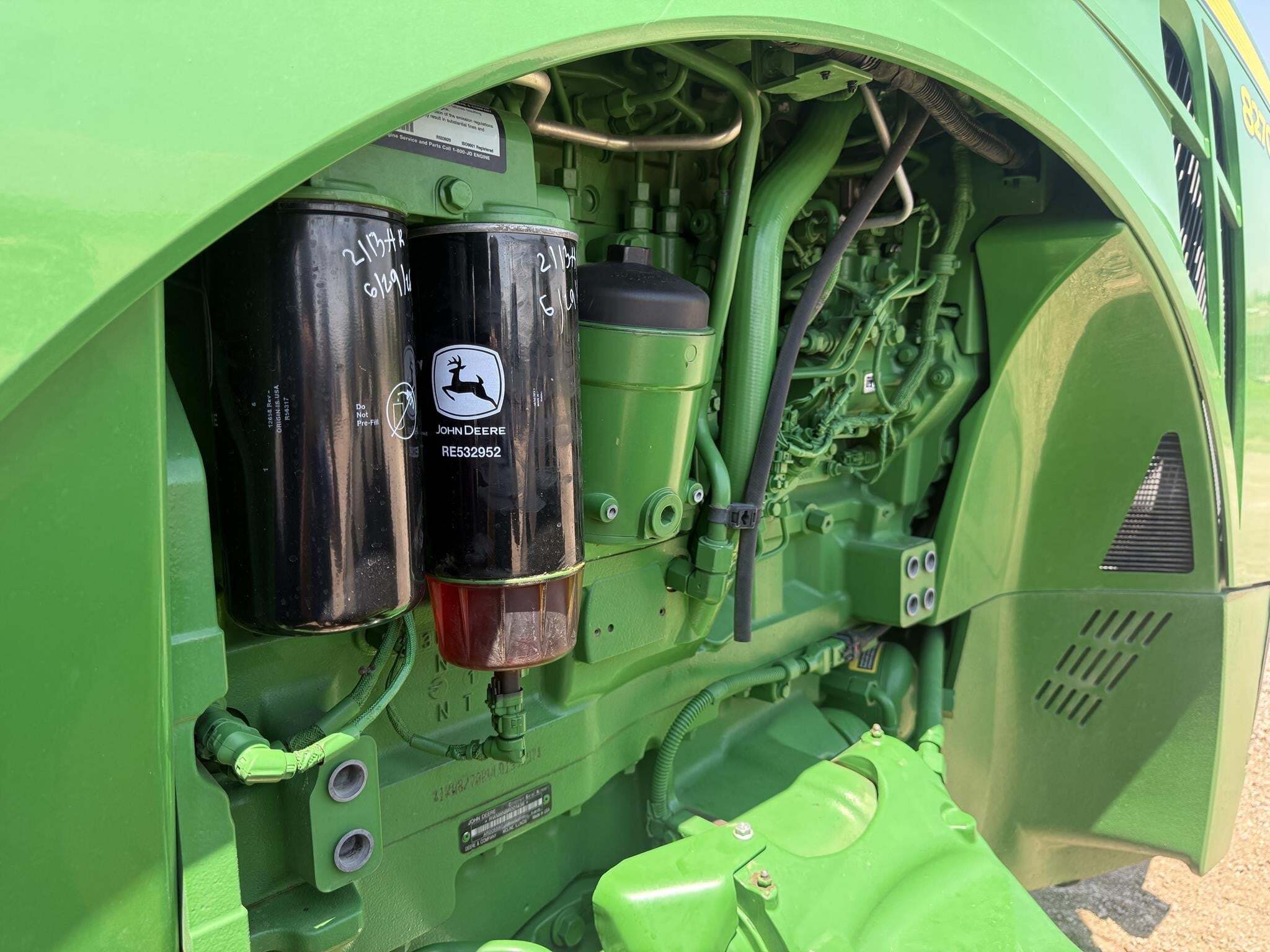 2020 John Deere 8270R Tractor