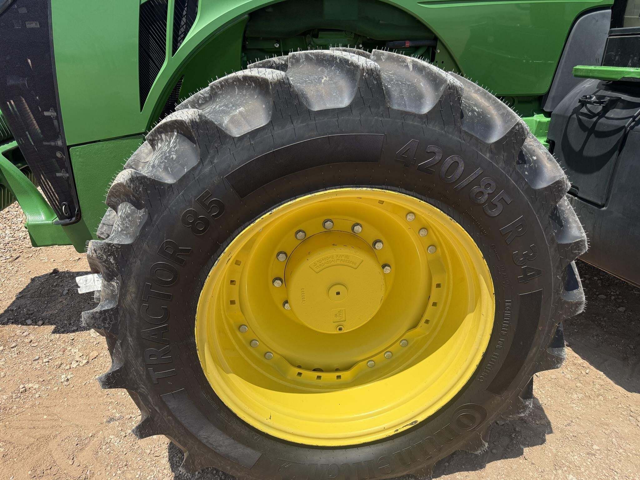 2020 John Deere 8270R Tractor