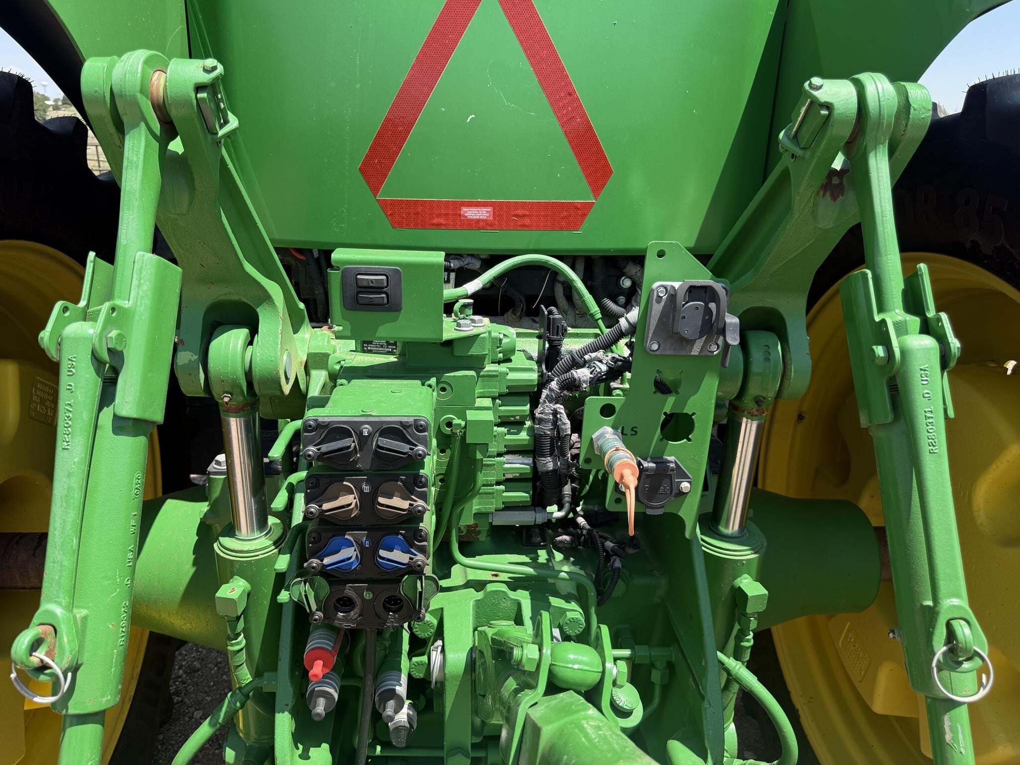 2020 John Deere 8270R Tractor