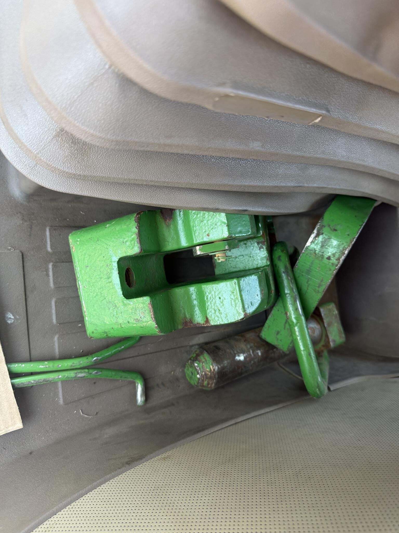 2020 John Deere 8270R Tractor