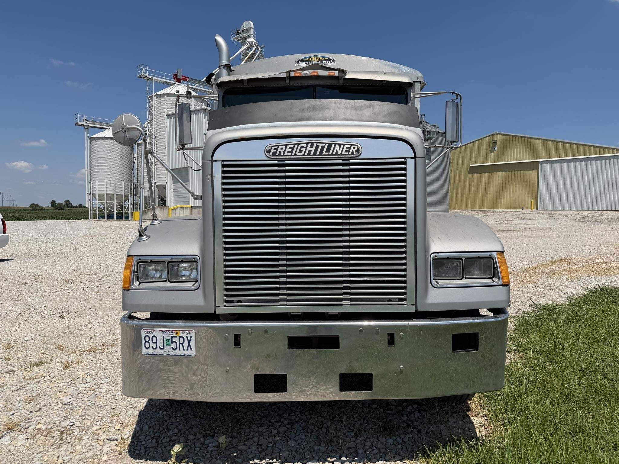1991 Freightliner FLD120 Semi Trucks/Trailer