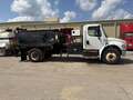 2015 Freightliner BUSINESS CLASS M2 106 Semi Trucks/Trailer