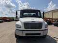2015 Freightliner BUSINESS CLASS M2 106 Semi Trucks/Trailer