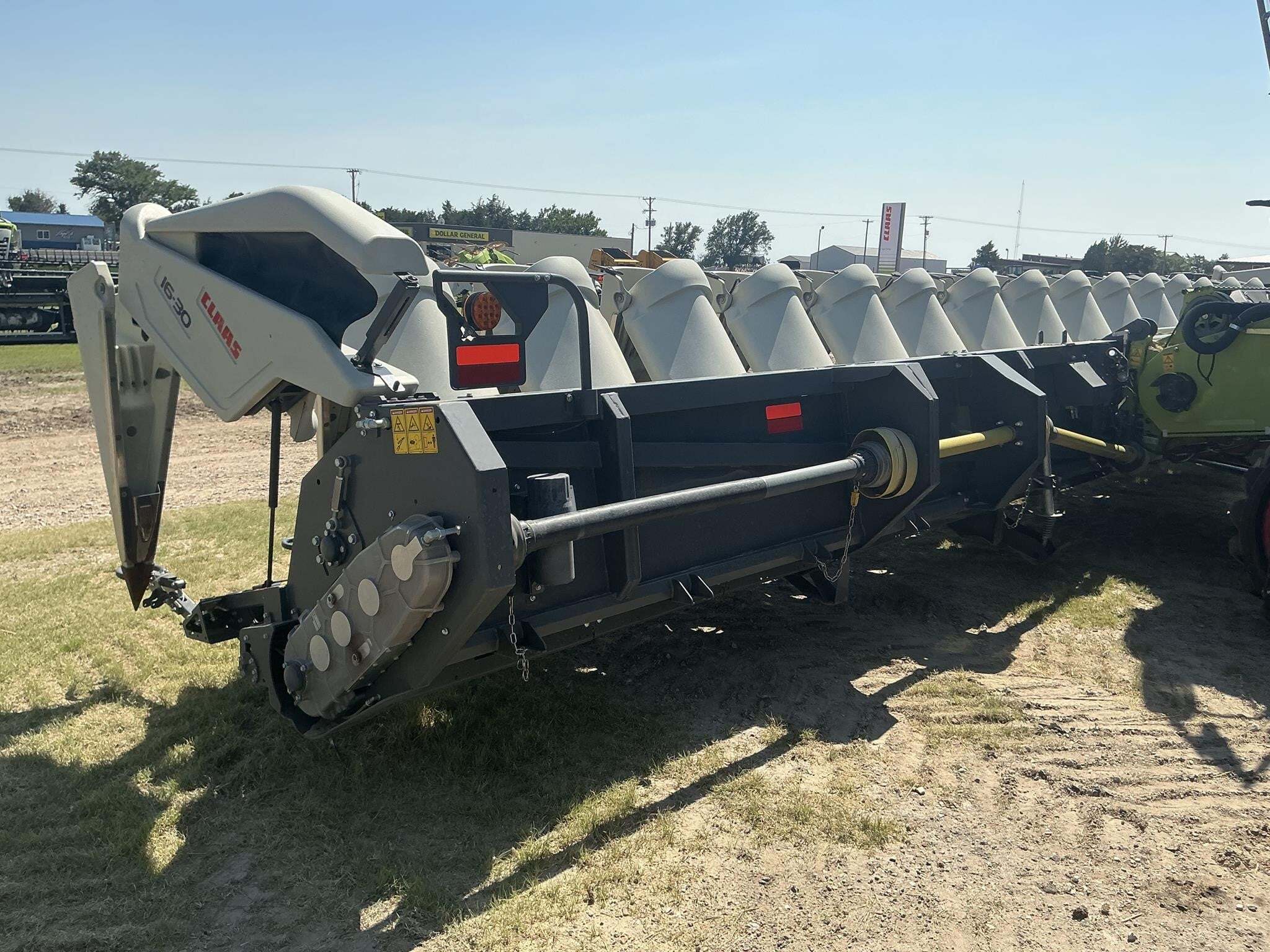 2022 Claas 16-30 Corn Head
