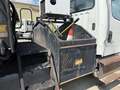 2015 Freightliner BUSINESS CLASS M2 106 Semi Trucks/Trailer