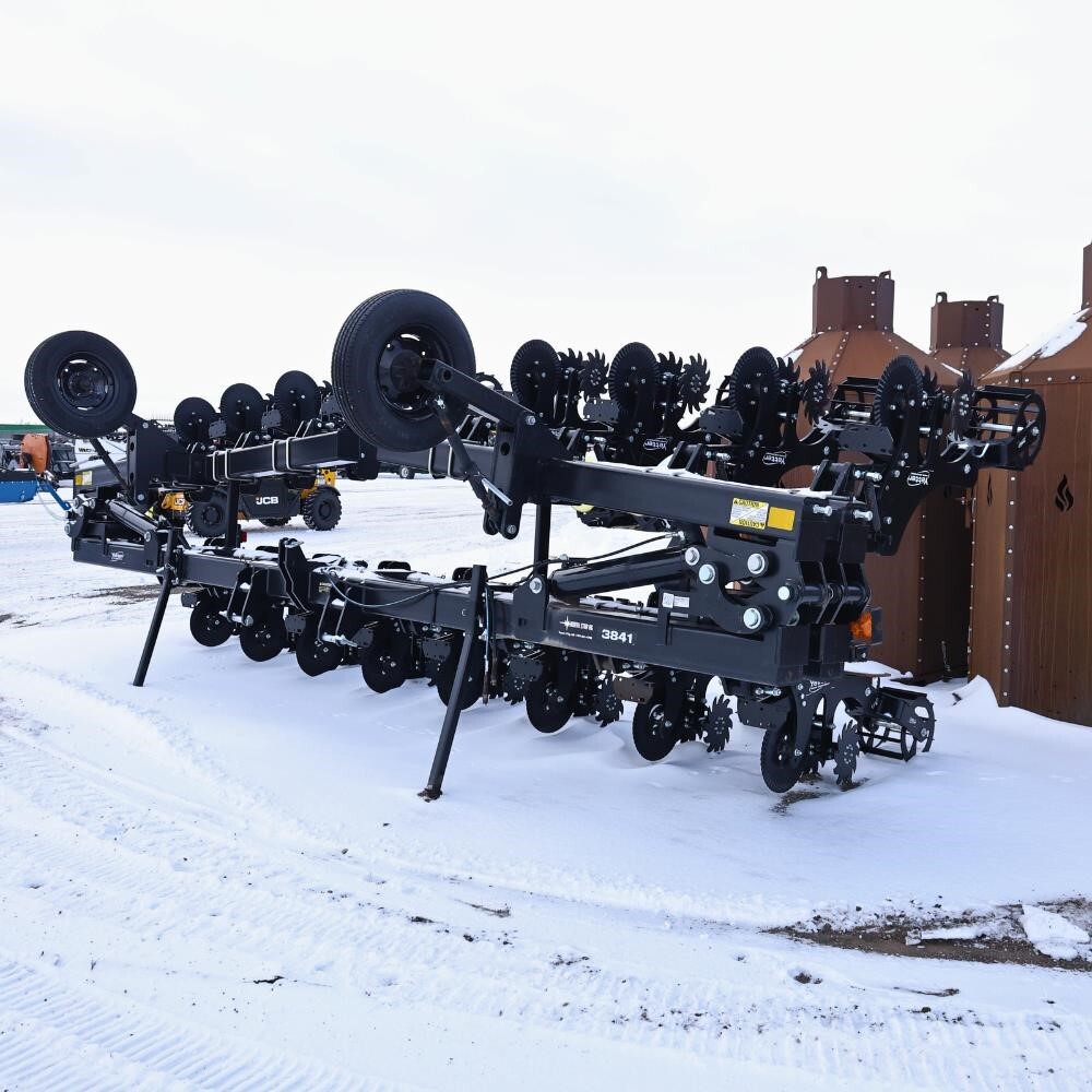 2027 Yetter 2984 Strip-Till