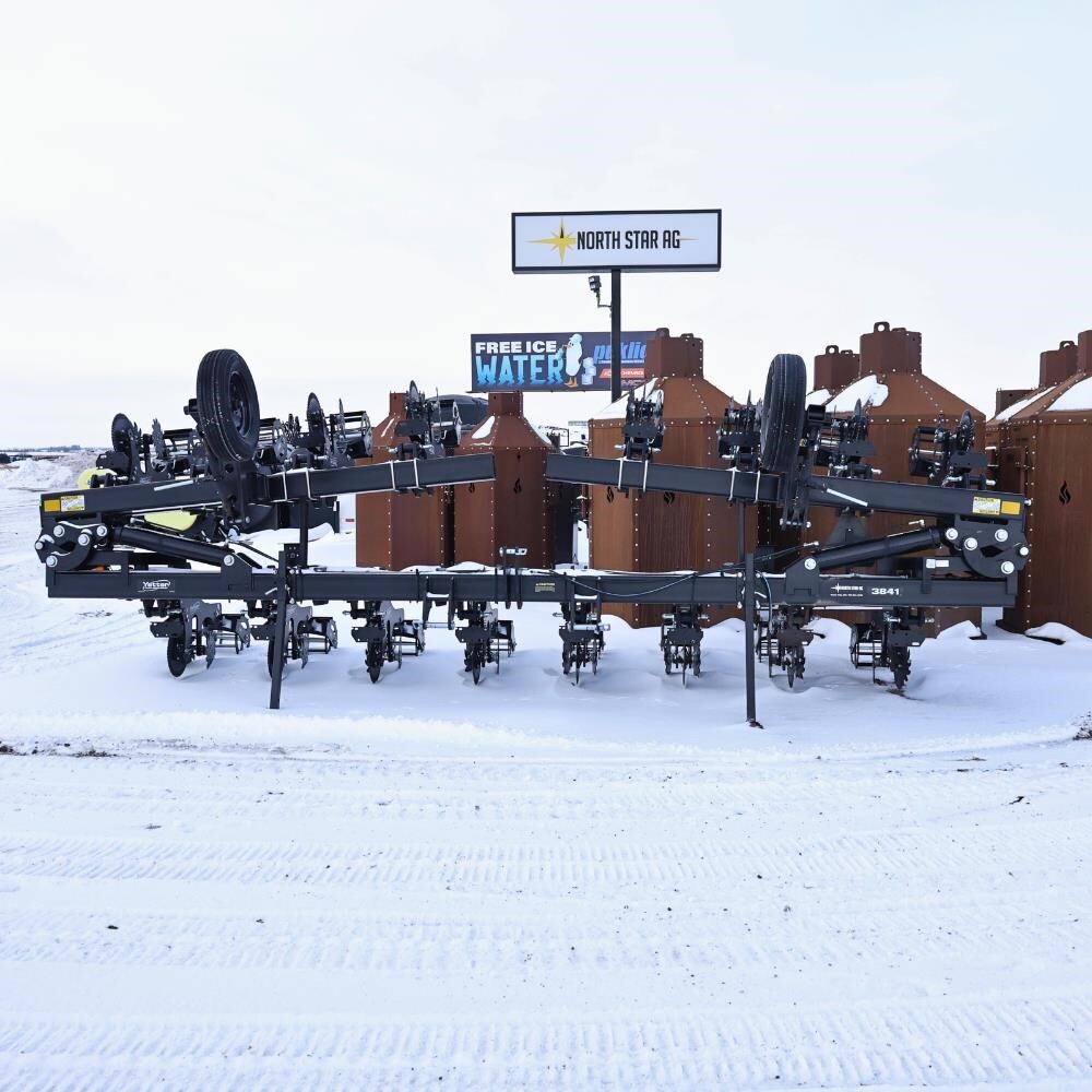 2027 Yetter 2984 Strip-Till