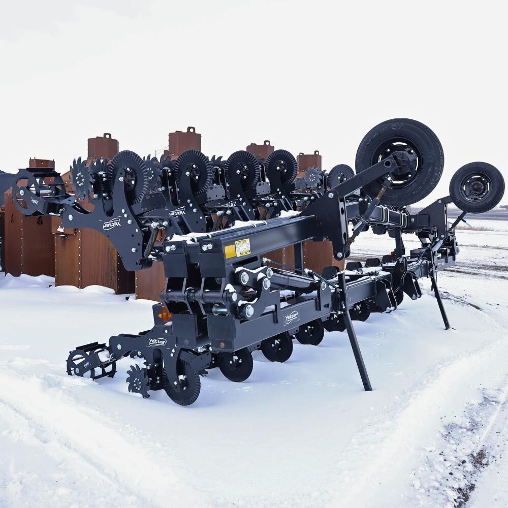 2027 Yetter 2984 Strip-Till