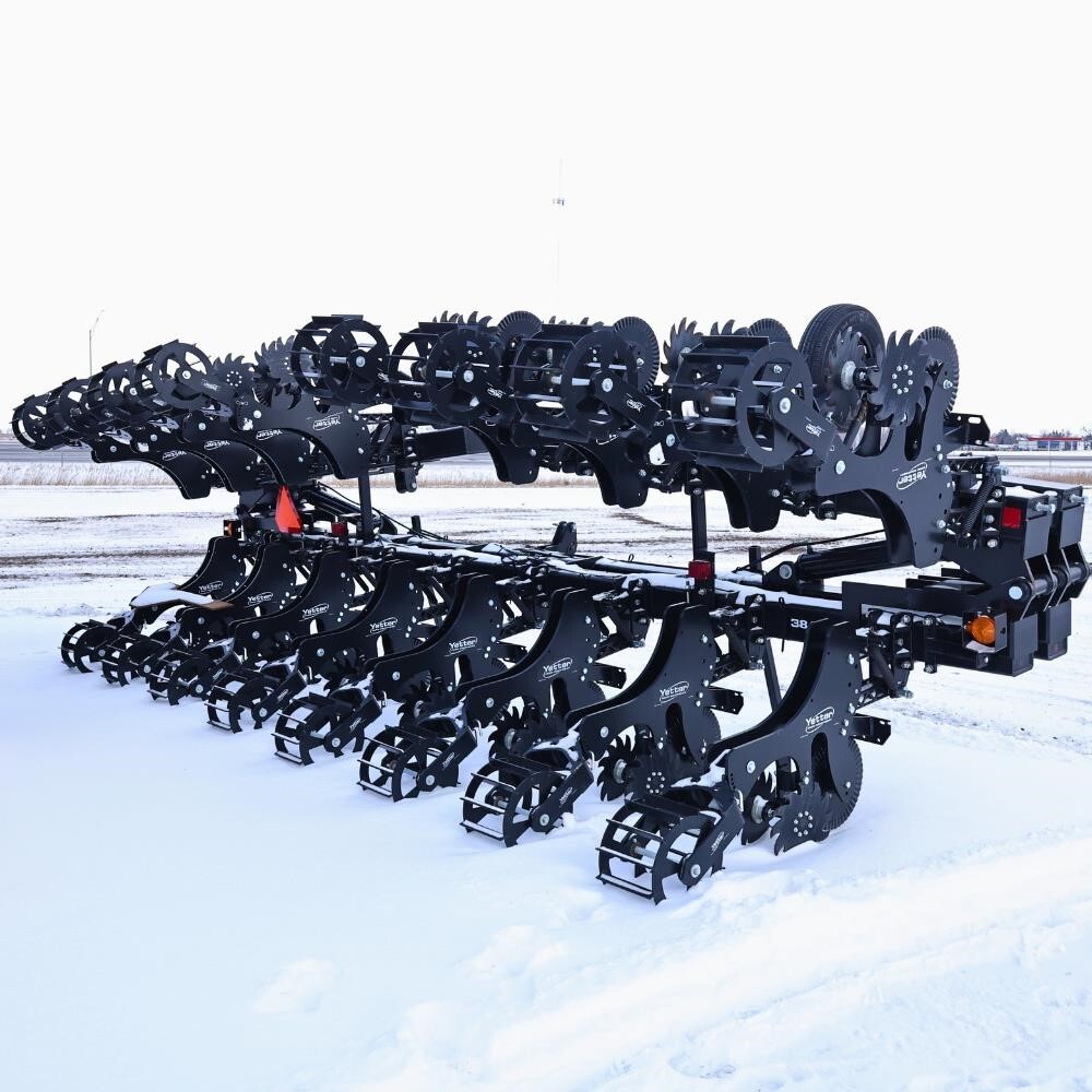 2027 Yetter 2984 Strip-Till