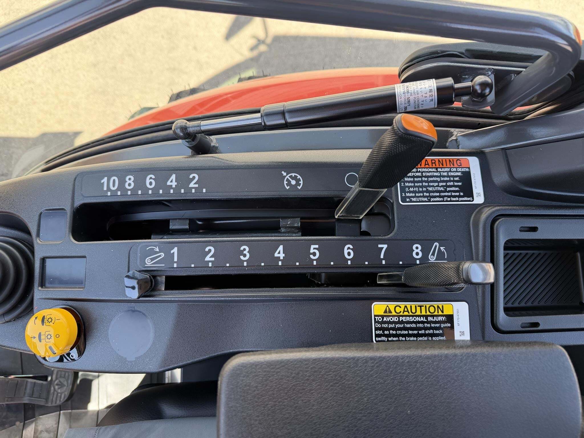 2026 Kubota LX4020HSDC Tractor
