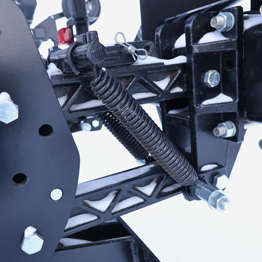 2027 Yetter 2984 Strip-Till