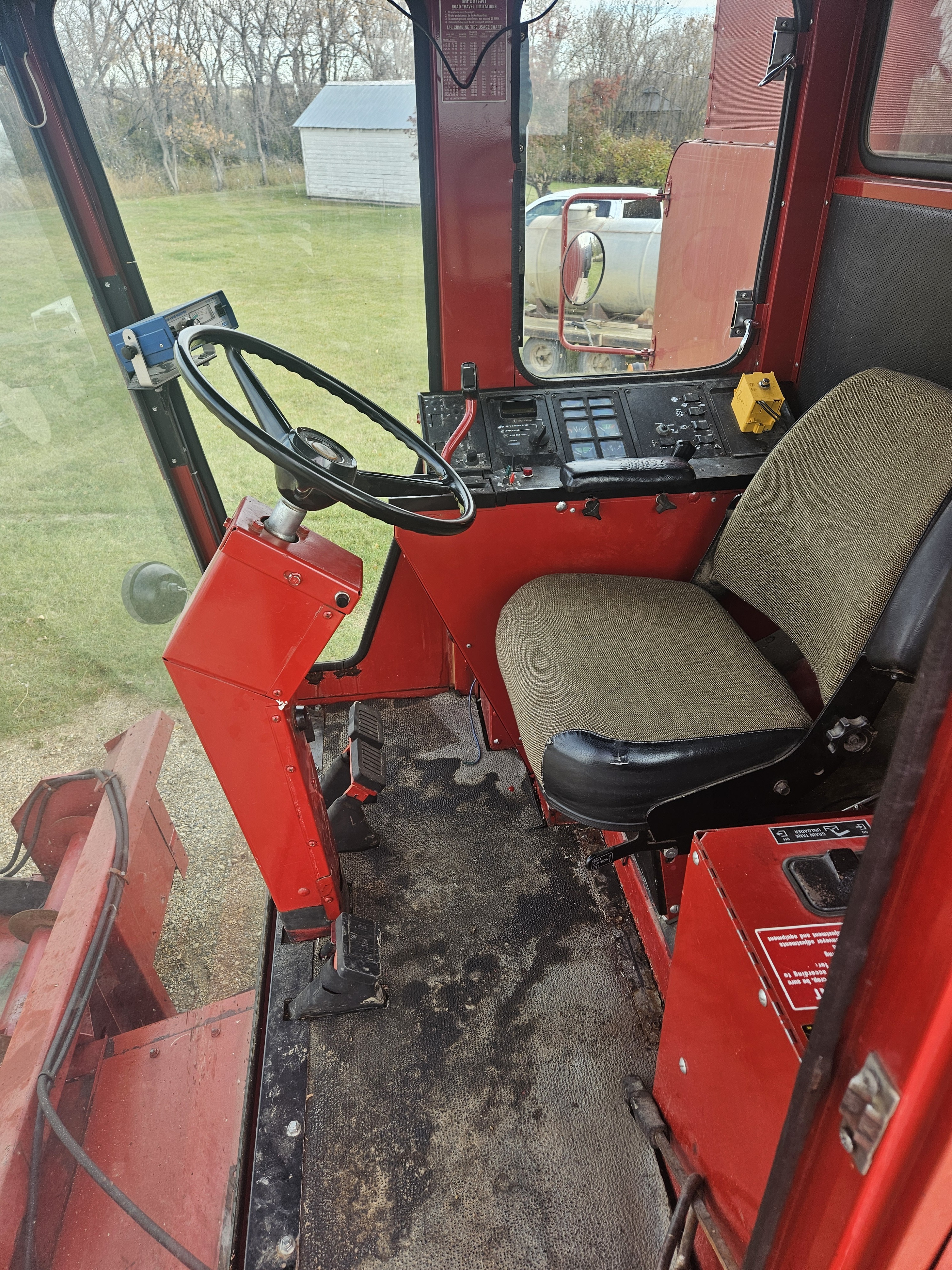  Case IH 1460 Combine