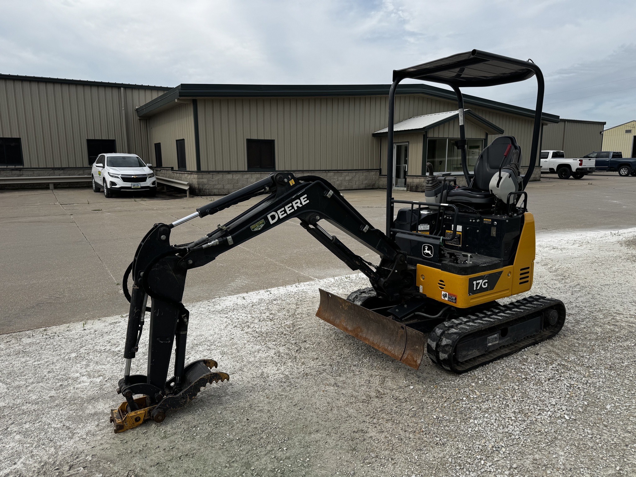 2022 John Deere 17G Mini Excavator