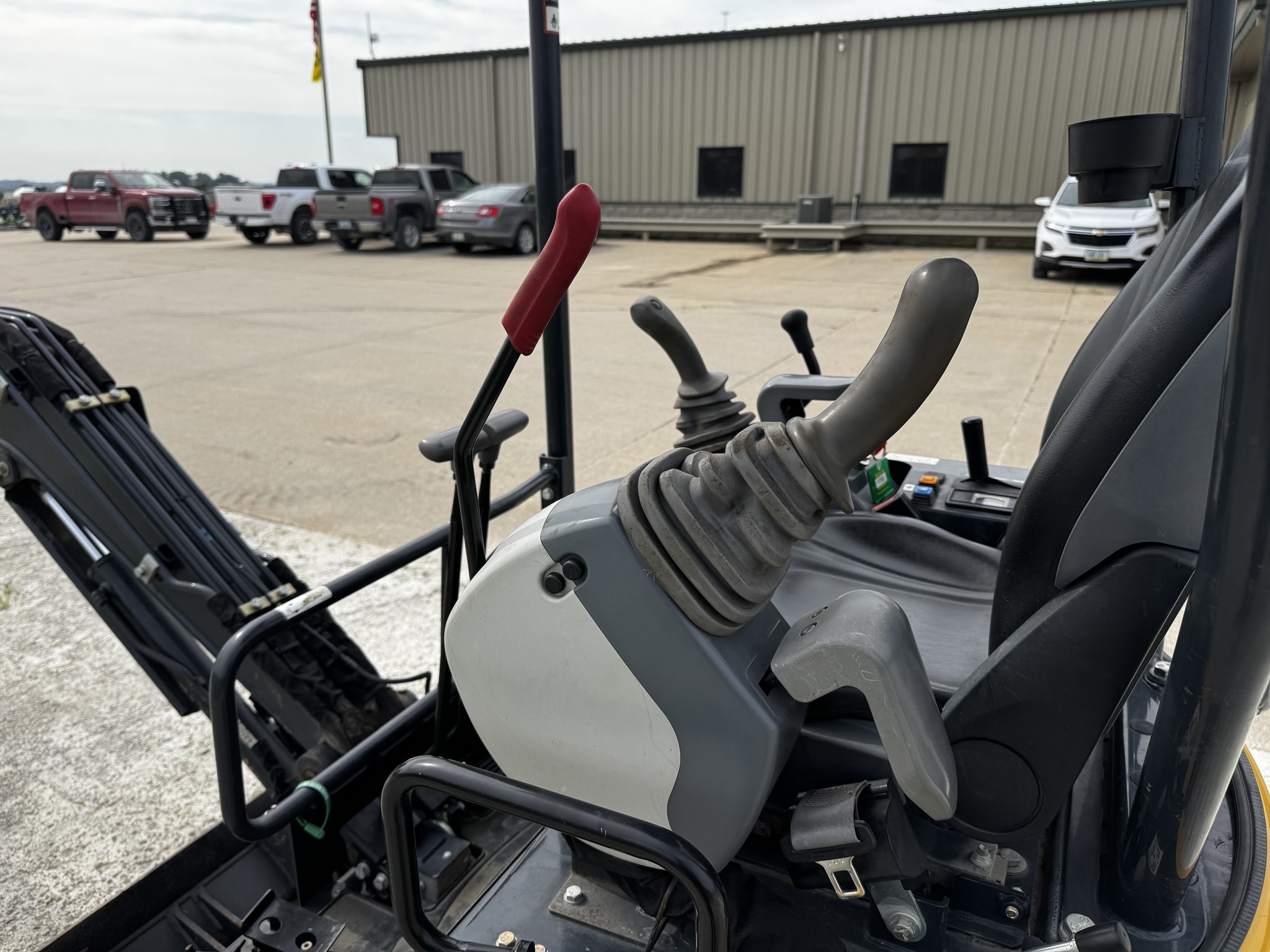 2022 John Deere 17G Mini Excavator