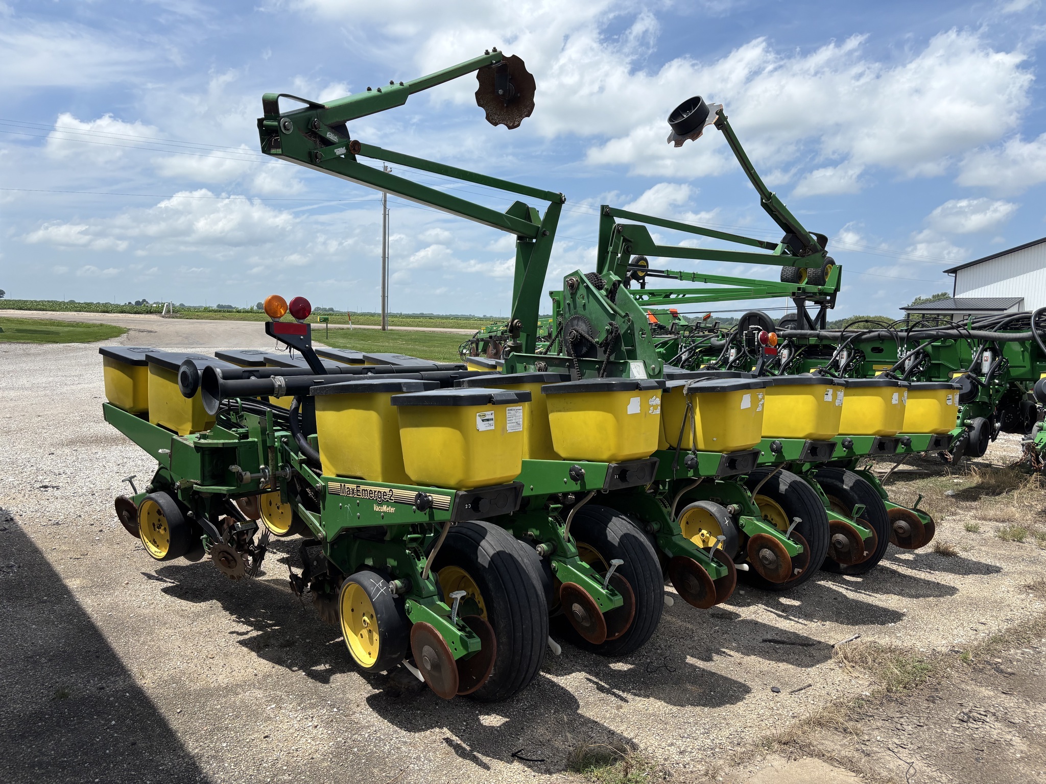 1996 John Deere 1760 Planter